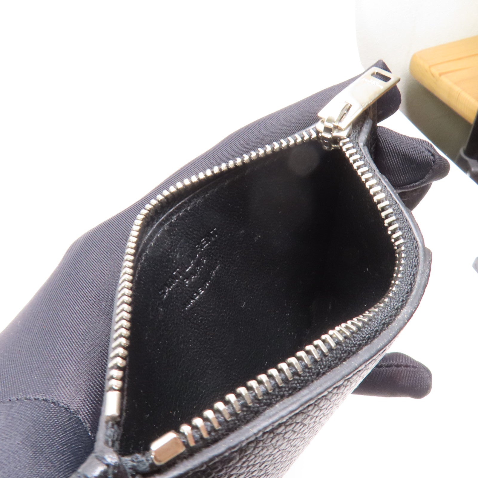 SAINT LAURENT 皮革Zip Card Case金扣卡片套