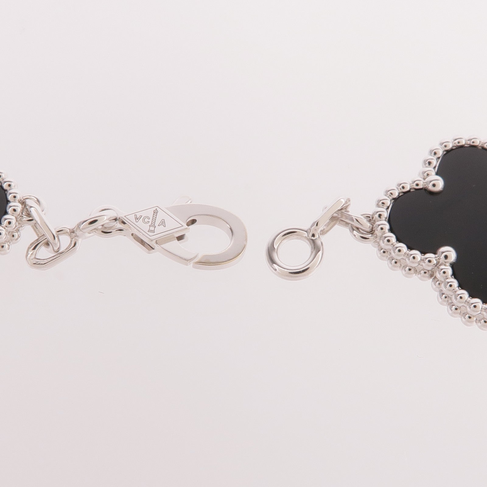 Van Cleef & Arpels 18K白金Vintage Alhambra Bracelet 5 Motifs鑽石/縞瑪瑙手鏈