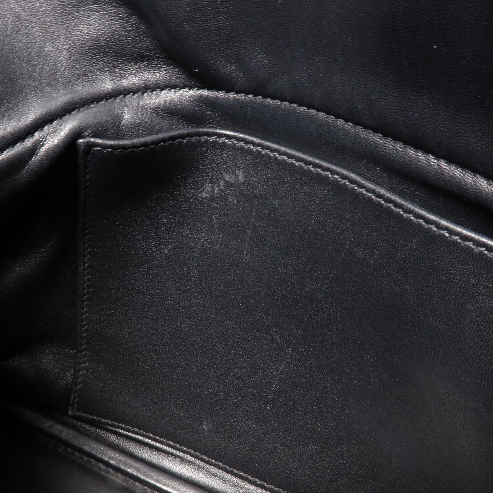 HERMES Clemence皮革Bolide 31手挽袋Noir