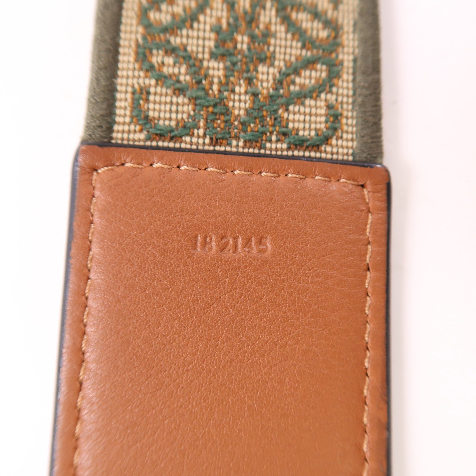 LOEWE 帆布Shoulder Strap金扣肩帶