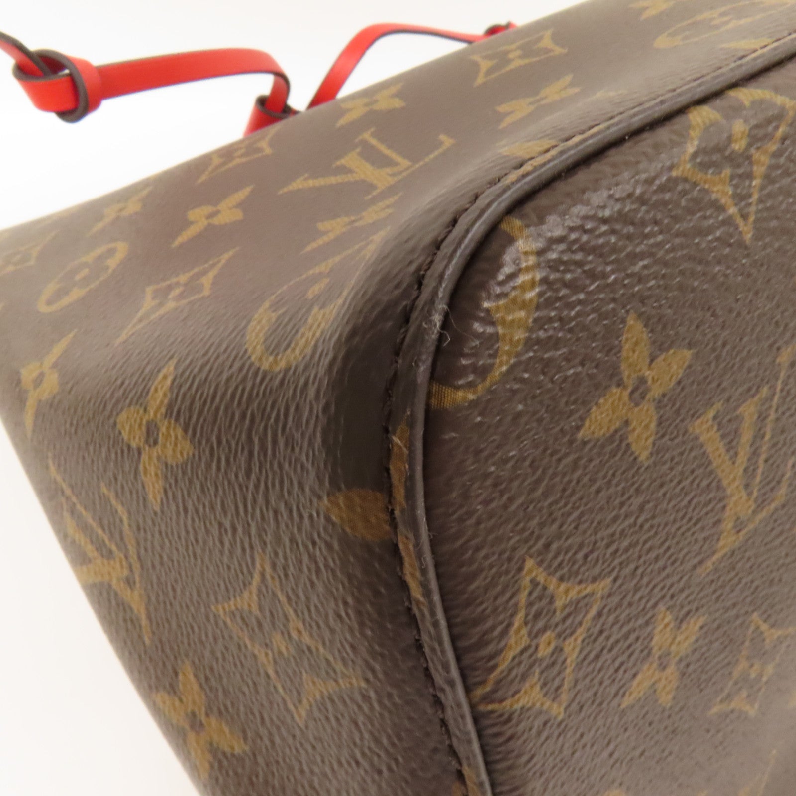LOUIS VUITTON Monogram Neo Noe Bucket Bag金扣肩背袋Coquelicot