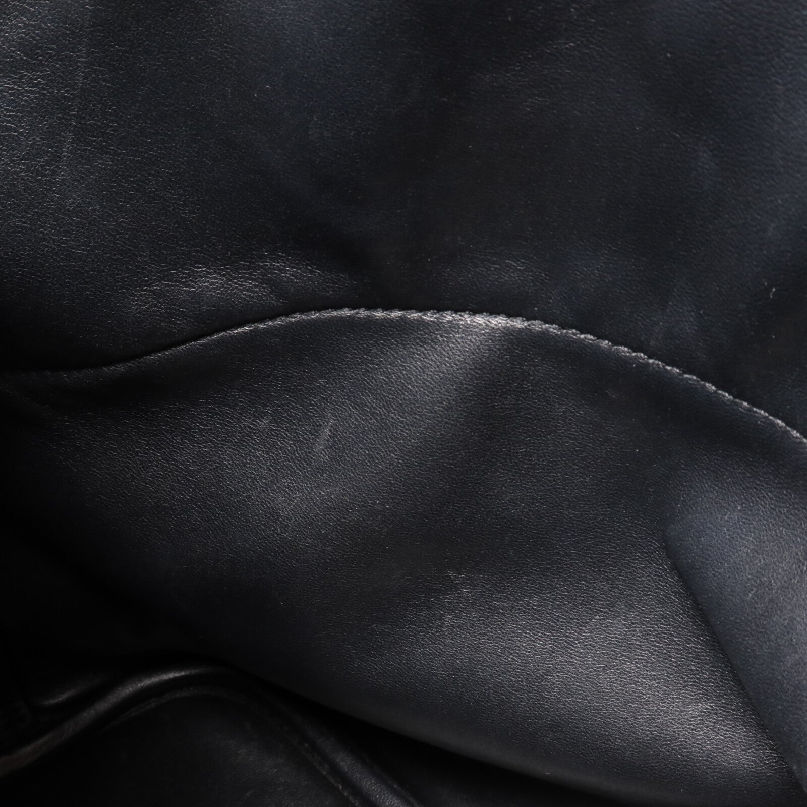 HERMES Clemence皮革Bolide 31手挽袋Noir