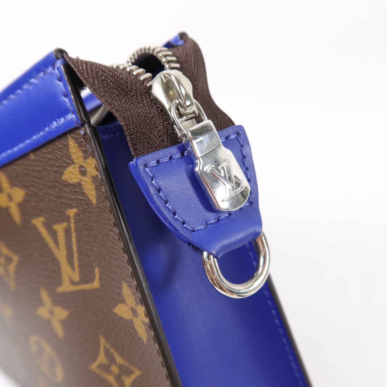 LOUIS VUITTON Monogram Gaston Wearable Wallet肩背袋