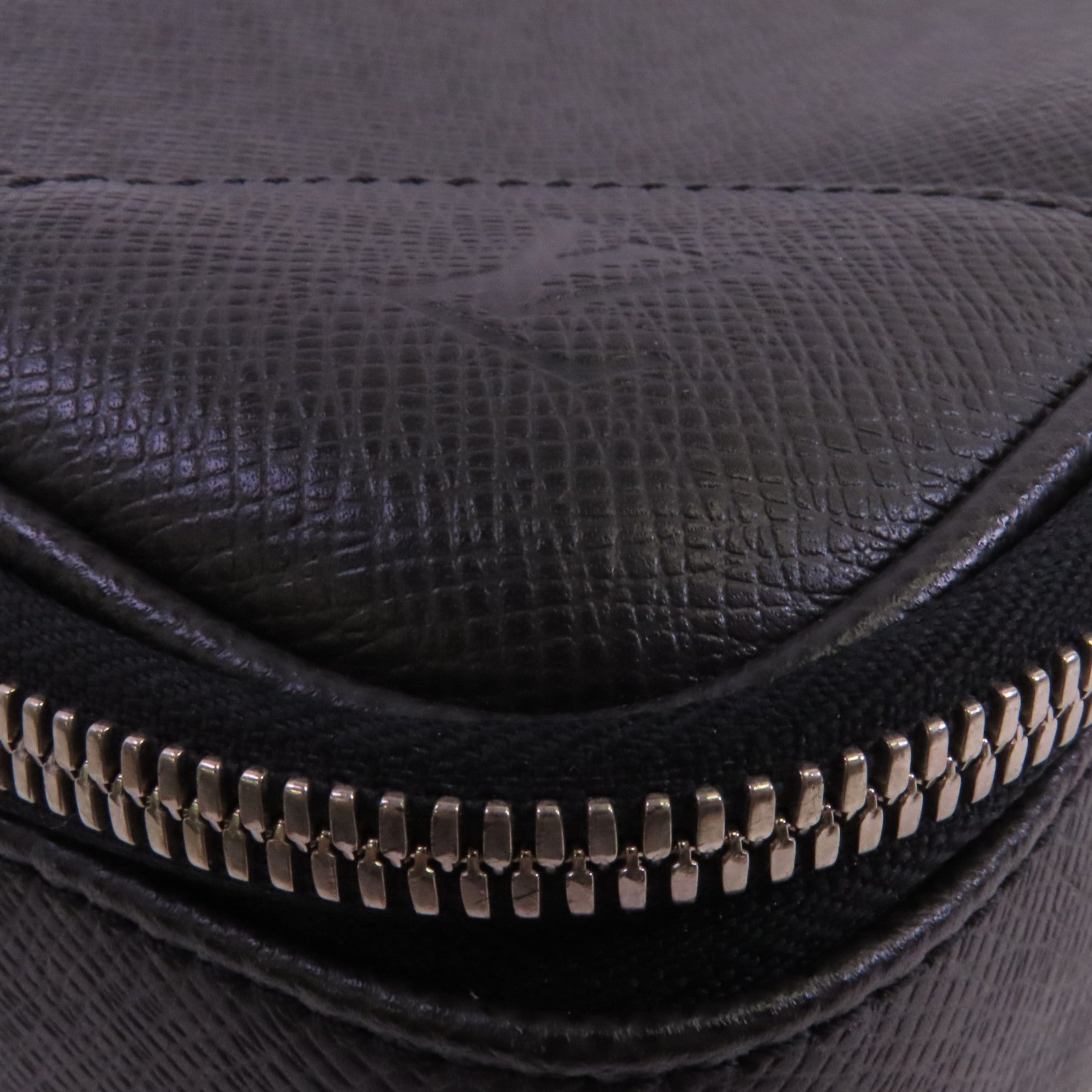 LOUIS VUITTON Tiga Odessa Business Bag銀扣手挽肩背兩用袋