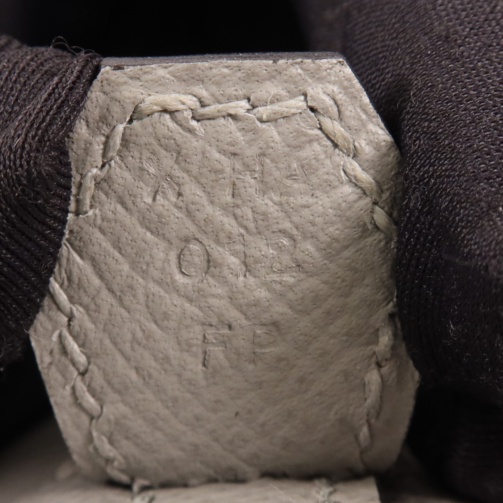 HERMES Epsom皮革Bolide 27銀扣手挽肩背兩用袋Gris Mouette