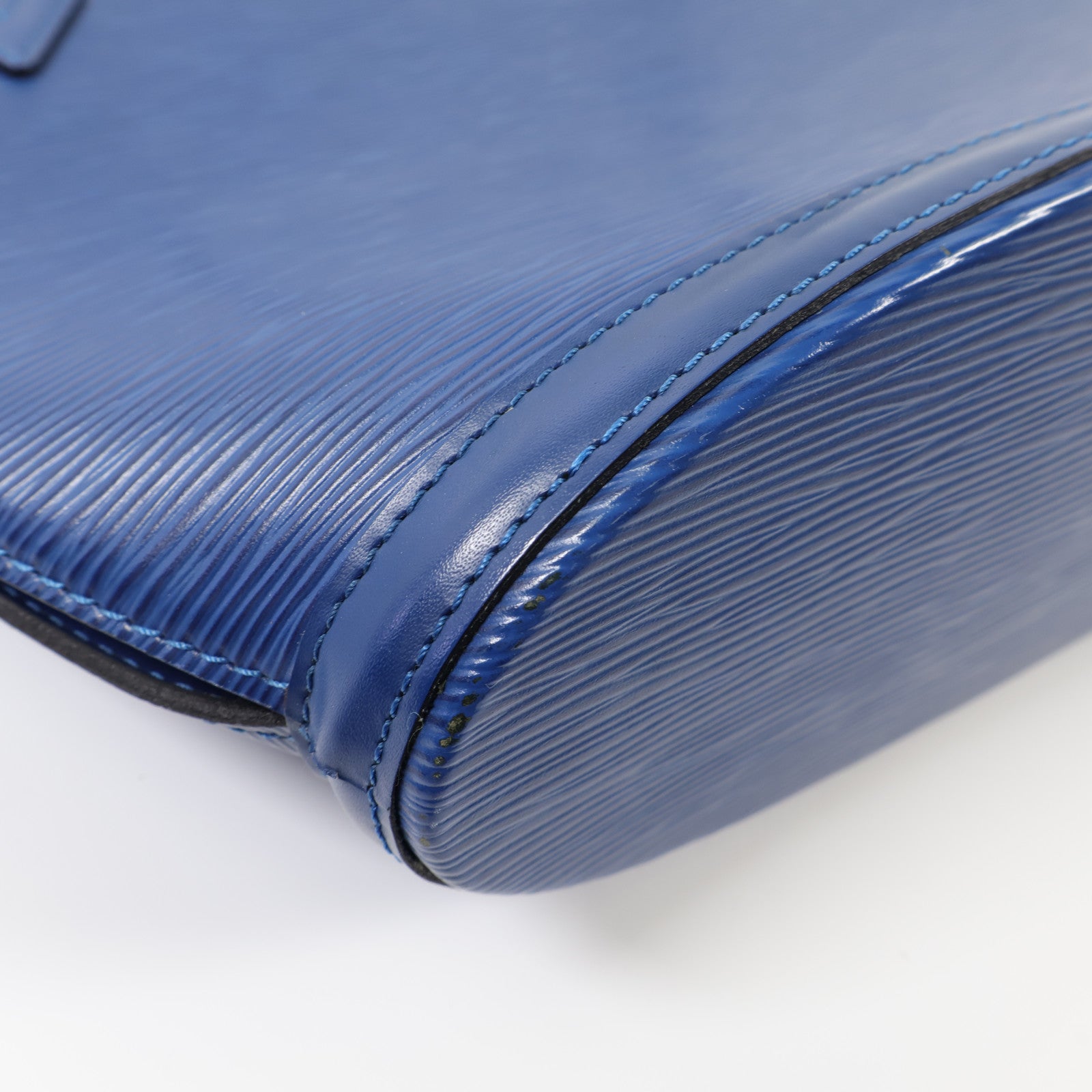 LOUIS VUITTON Epi Saint Jacques PM金扣肩背袋