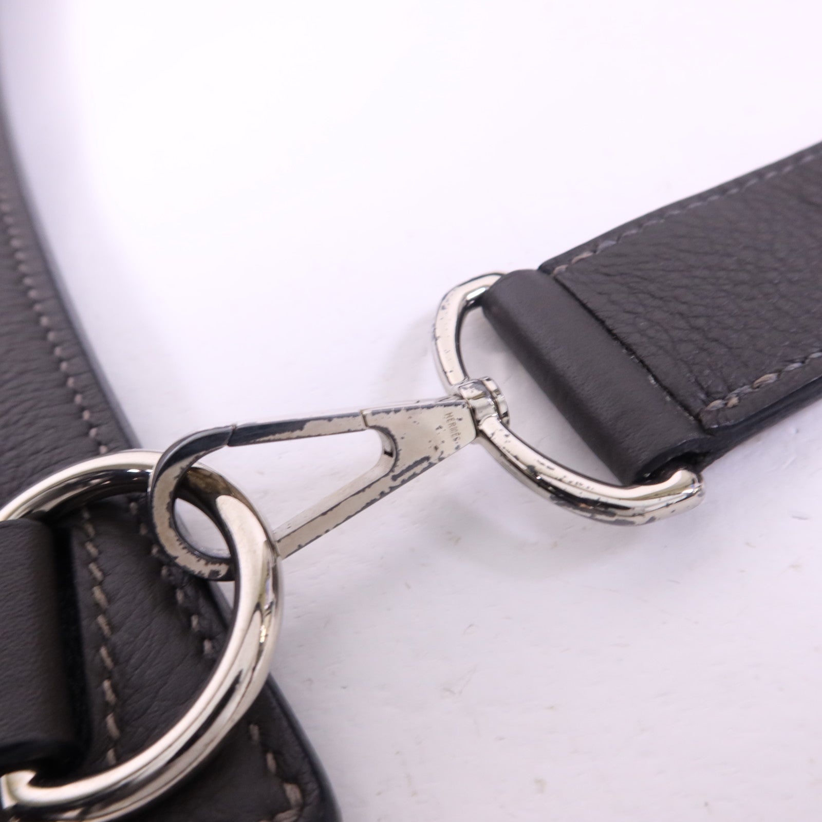 HERMES Clemence皮革Jypesiere 34銀扣肩背袋Etain