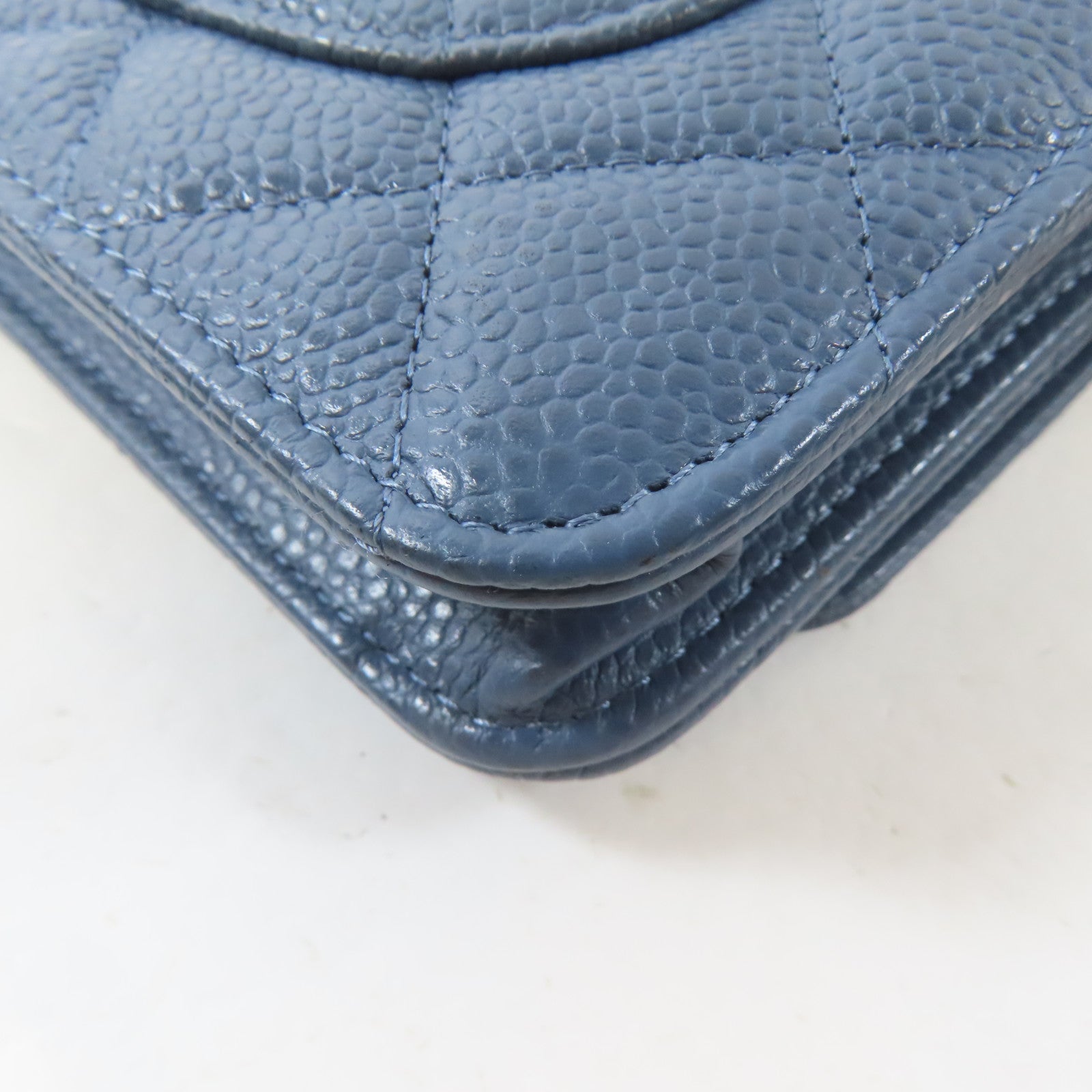 CHANEL 菱格Caviar皮革Wallet On Chain銀扣鏈帶肩背袋藍色
