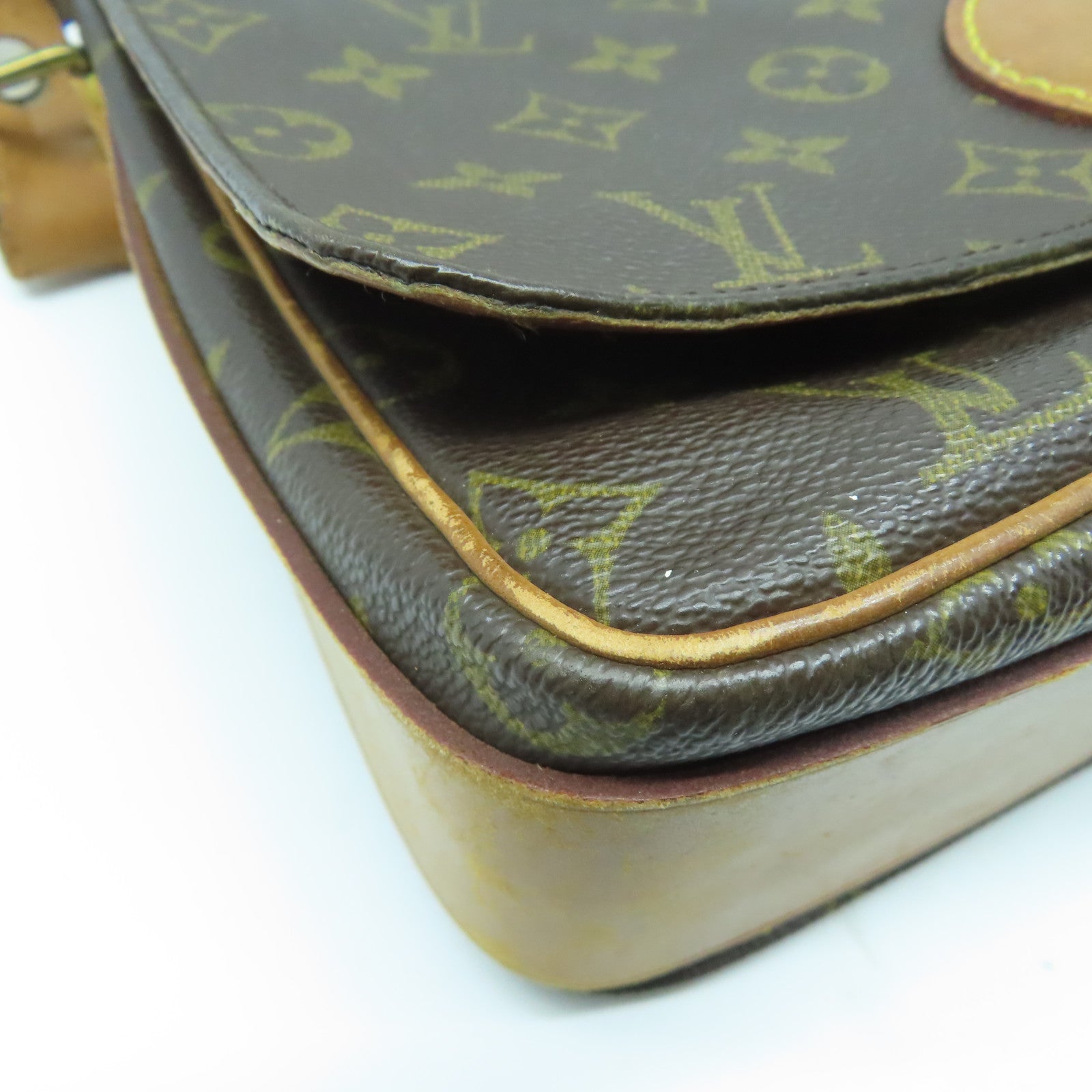 LOUIS VUITTON 【激減優惠】Monogram Cartouchiere GM金扣肩背袋啡色