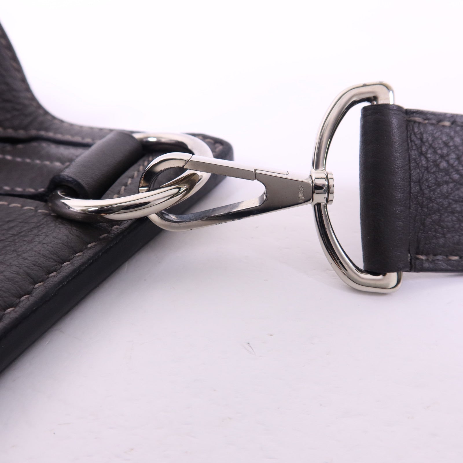 HERMES Clemence皮革Jypesiere 34銀扣肩背袋Etain