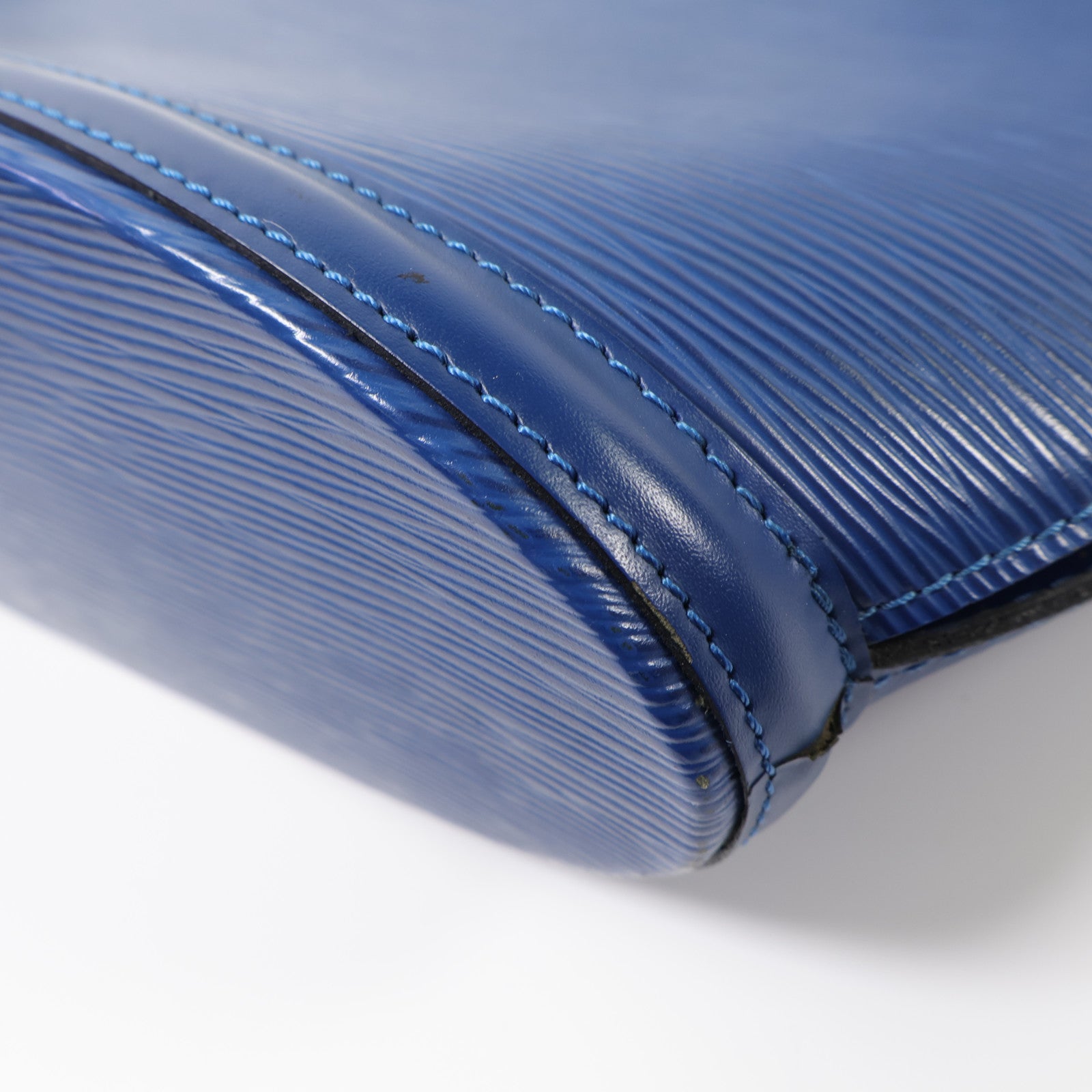 LOUIS VUITTON Epi Saint Jacques PM金扣肩背袋