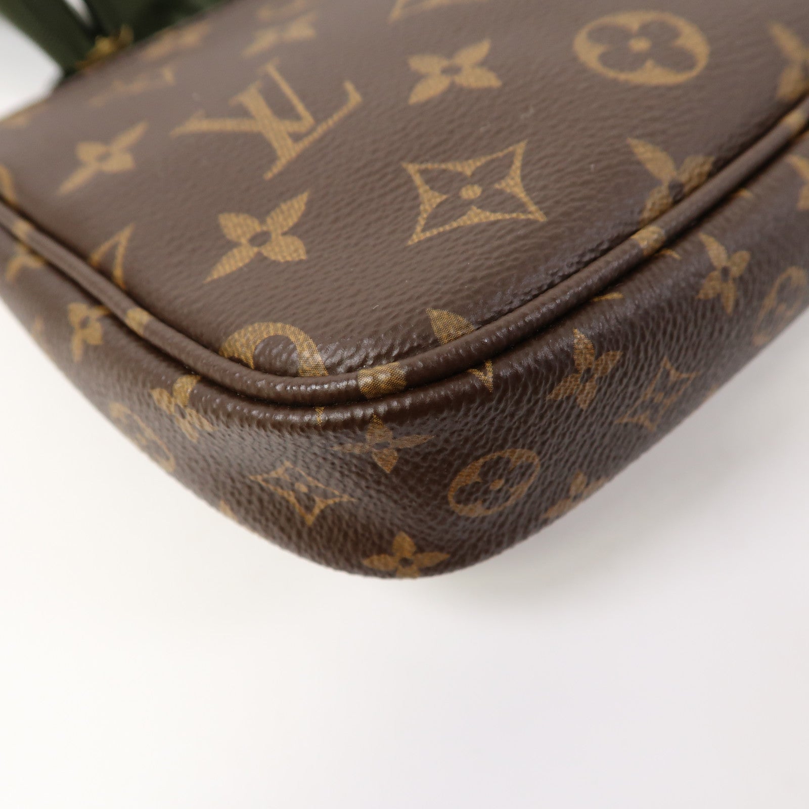 LOUIS VUITTON Monogram Multi Pochette金扣肩背袋啡色