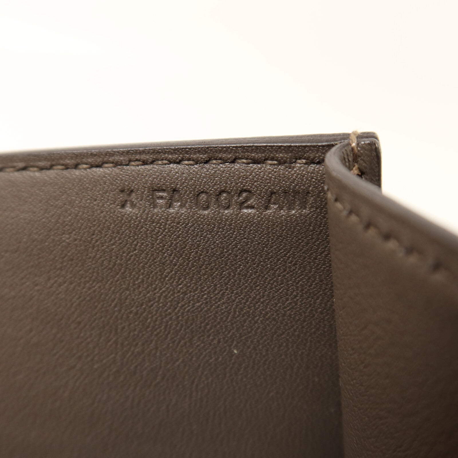 HERMES Swift皮革Medor銀扣手拿包Etain
