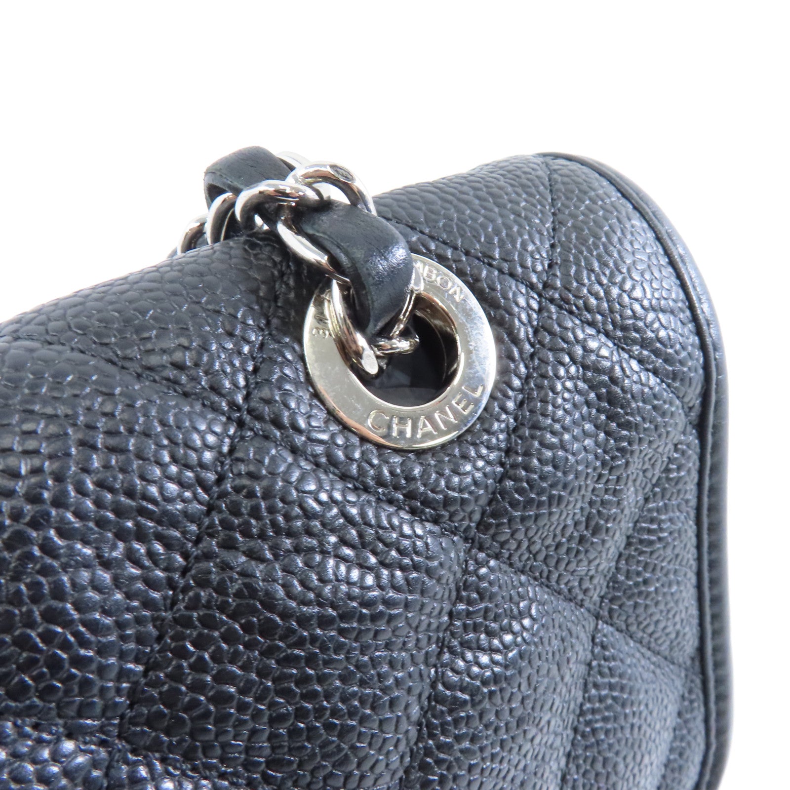 CHANEL 菱格Caviar皮革Chain Shoulder銀扣鏈帶肩背袋黑色
