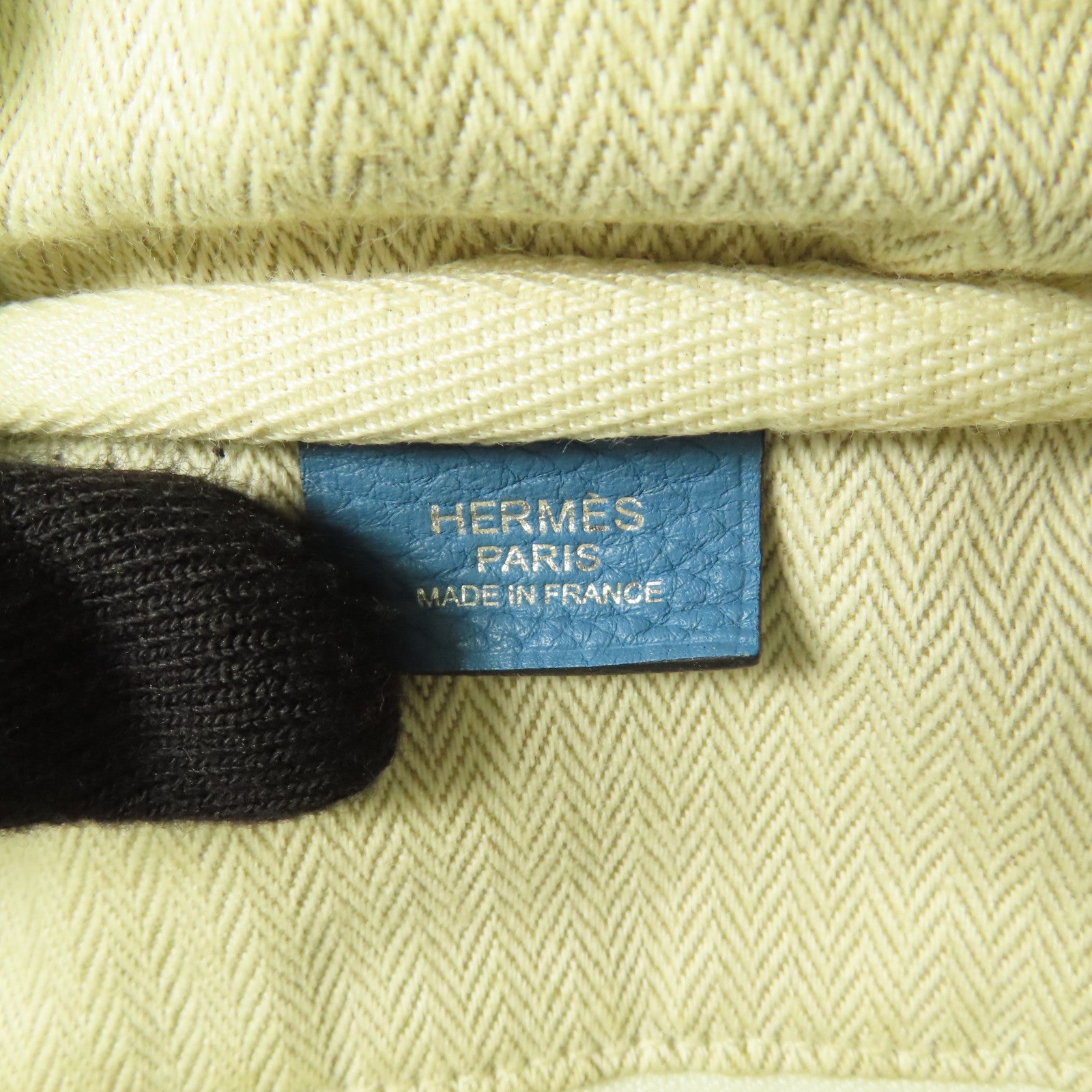 HERMES Clemence皮革Victoria銀扣肩背袋Bleu Jean