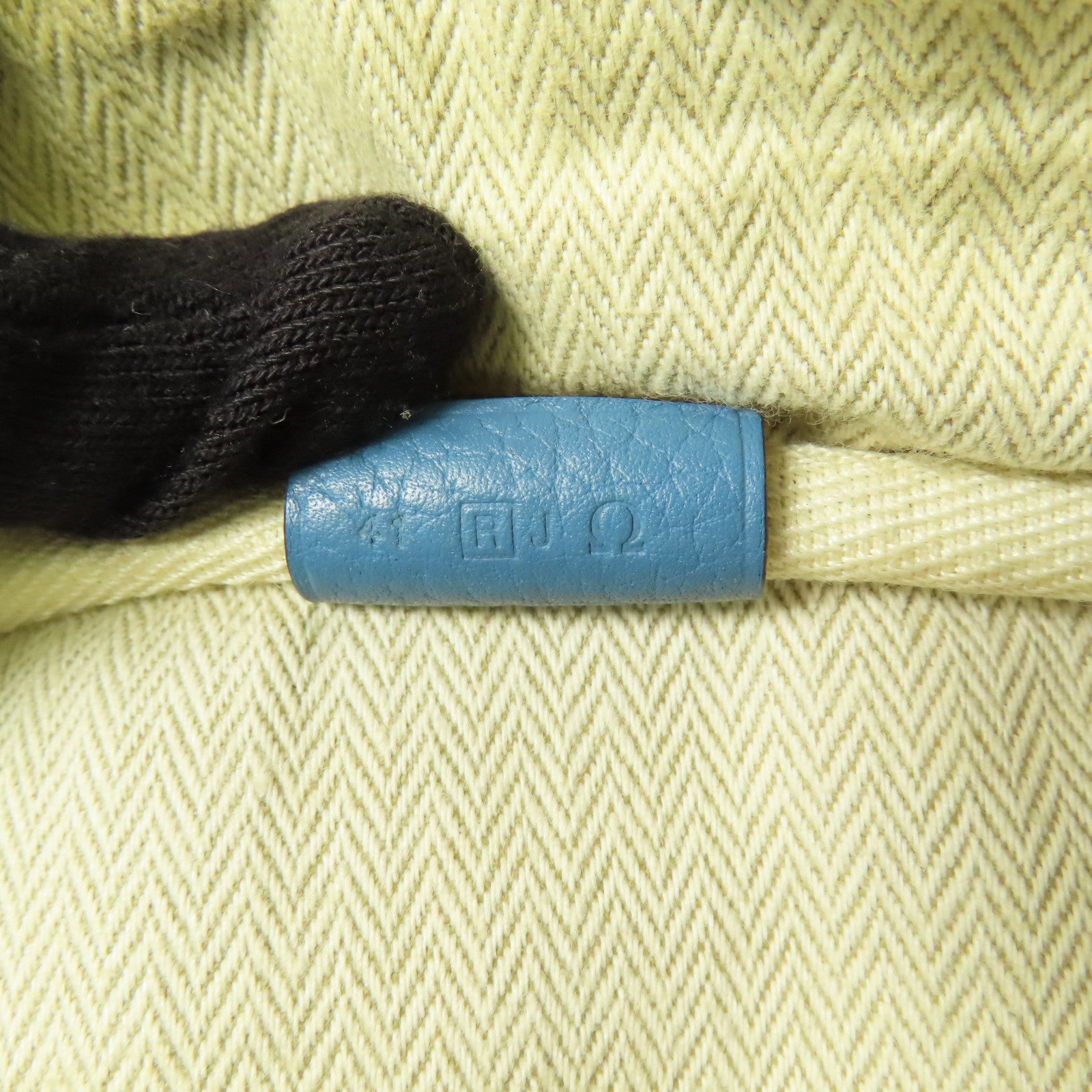 HERMES Clemence皮革Victoria銀扣肩背袋Bleu Jean