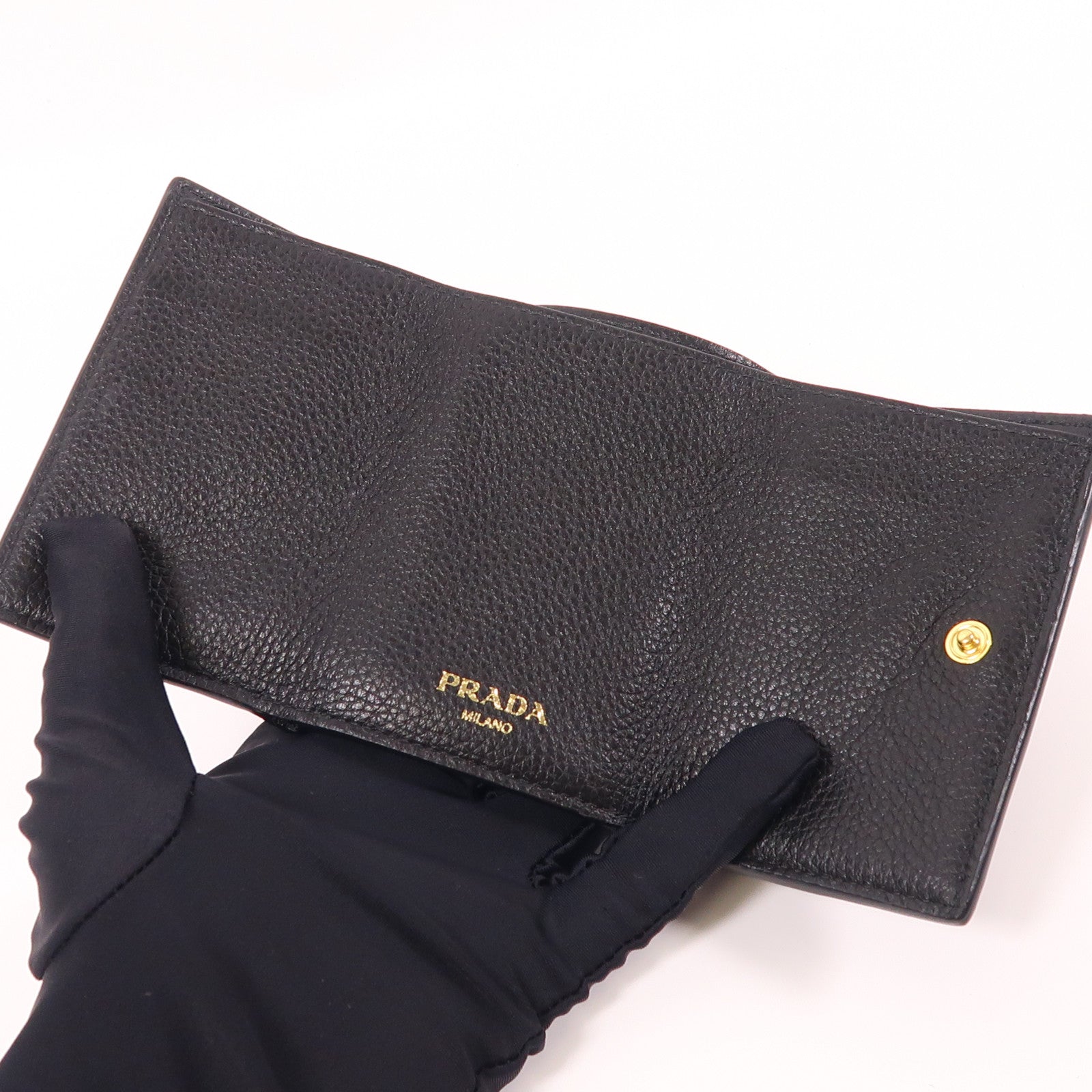 PRADA 牛皮皮革Wallet金扣錢包