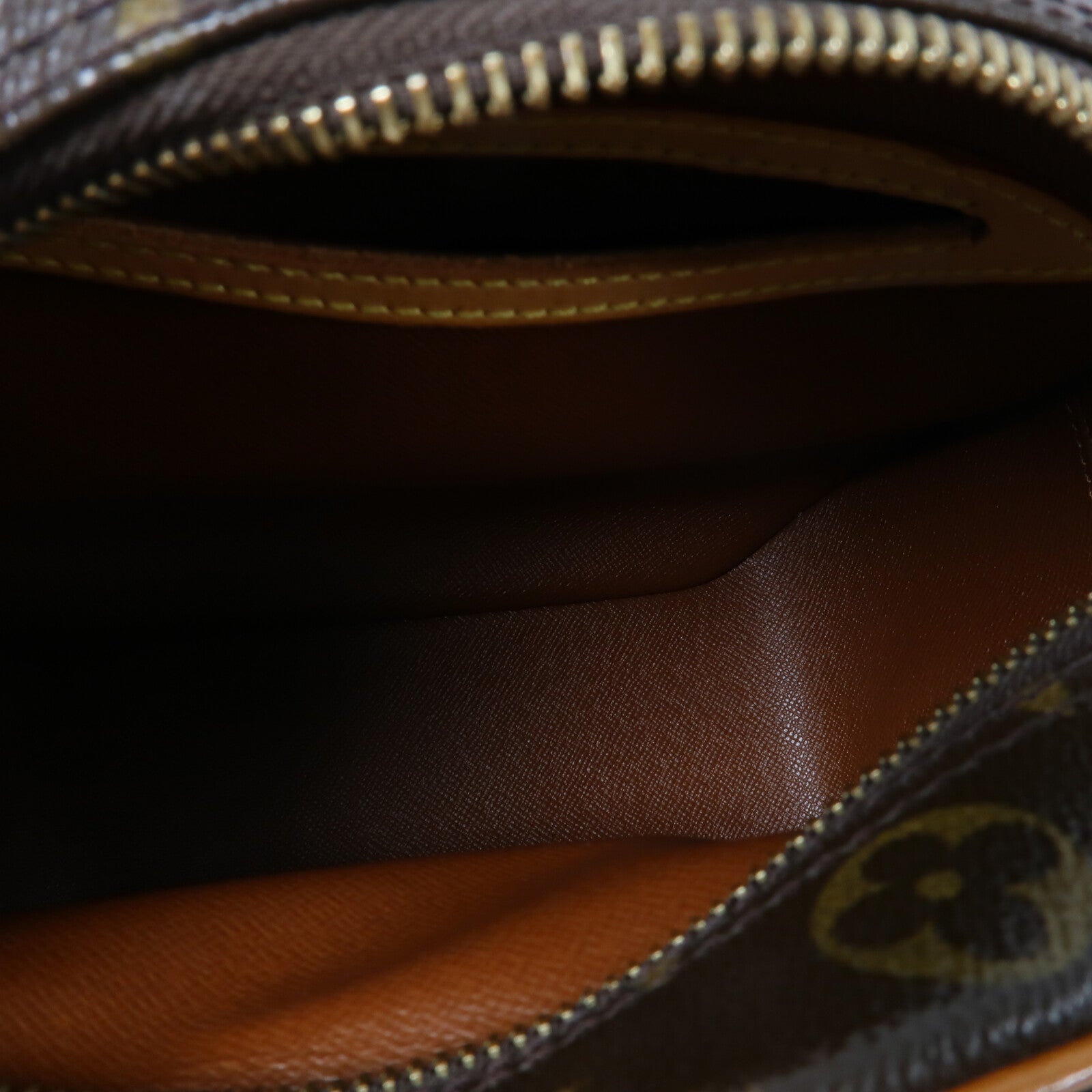 LOUIS VUITTON Monogram Blois肩背袋