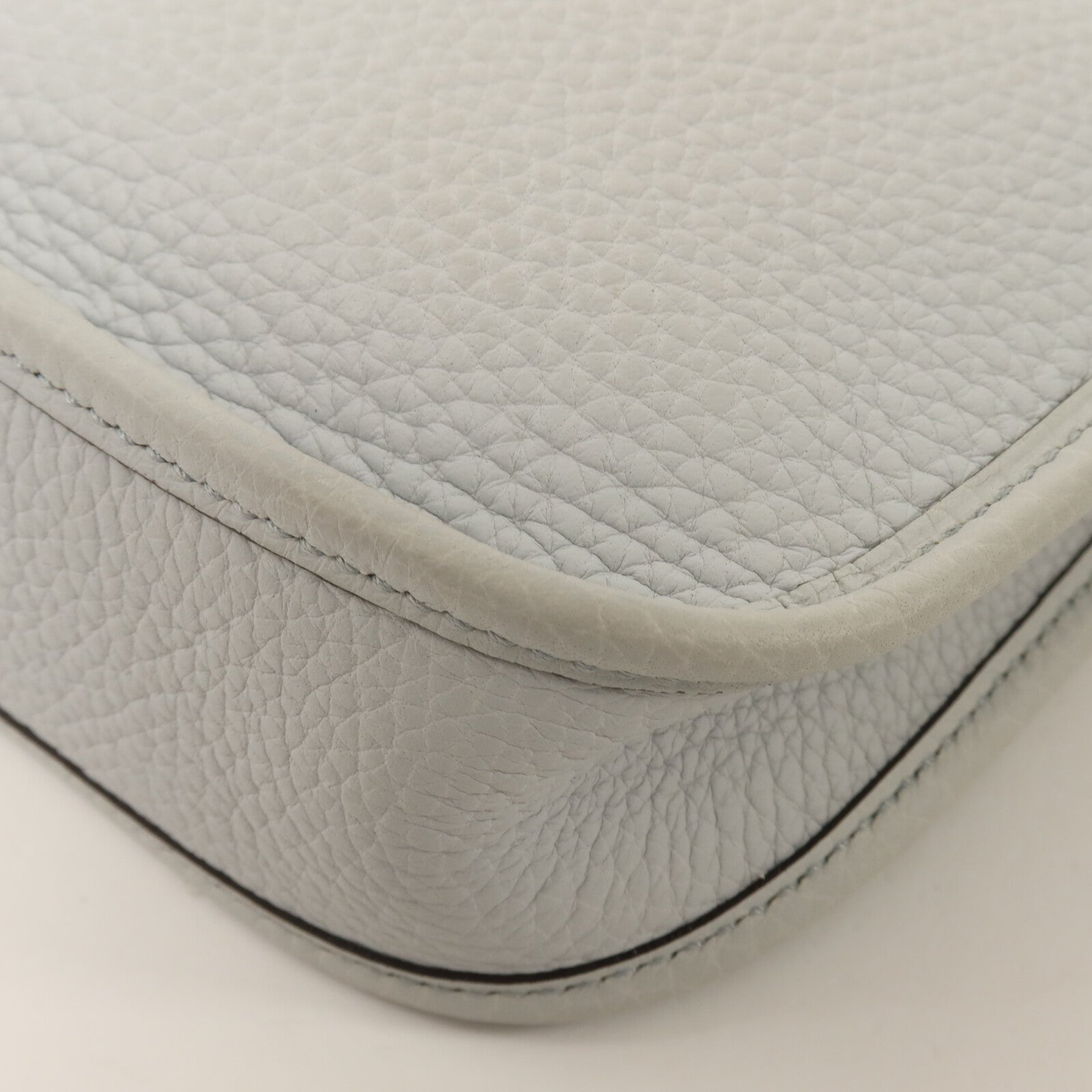 HERMES Clemence皮革Evelyne TPM肩背袋Bleu Pale
