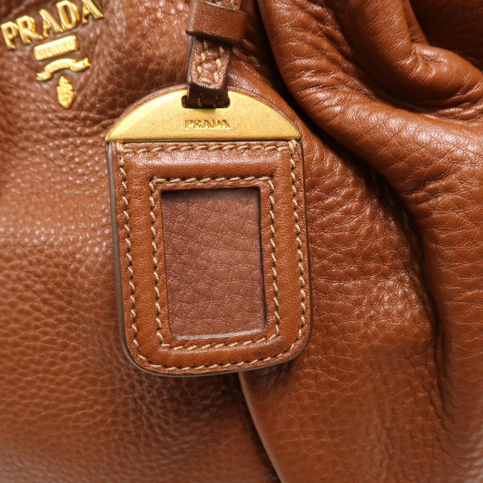 PRADA 牛皮皮革Bauletto Bag金扣肩背袋