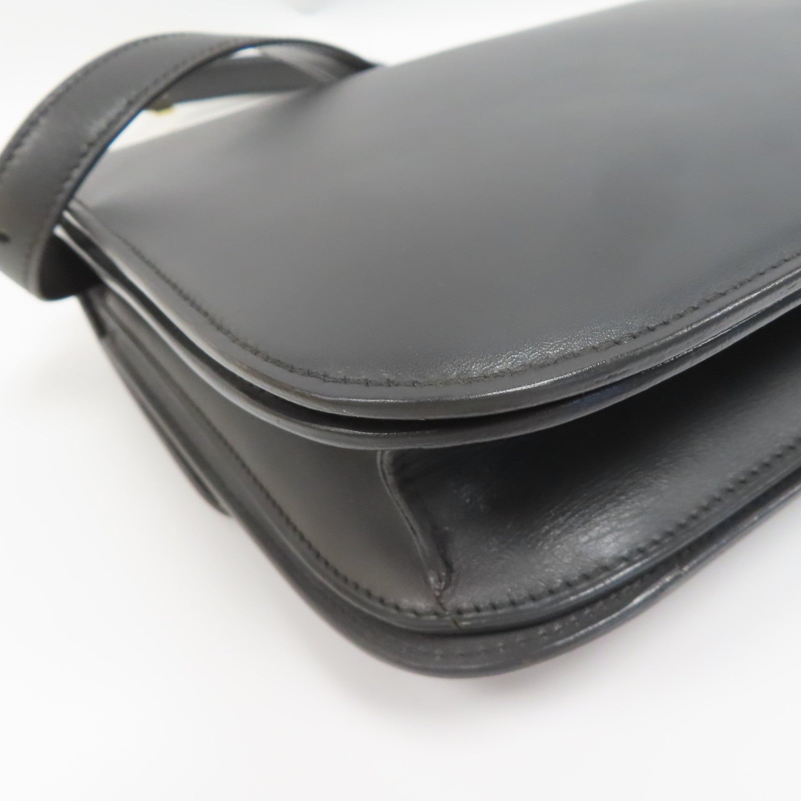 CELINE **【激減優惠】牛皮皮革Classic Box金扣肩背袋灰色