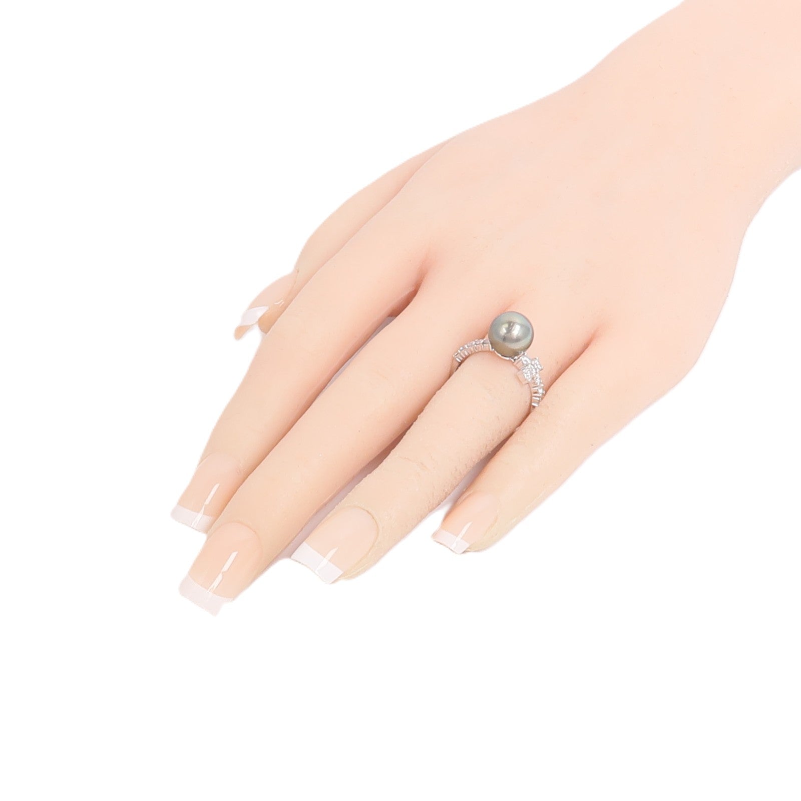 JEWELRY 18K白金Pearl Diamond Ring珍珠鑽石戒指