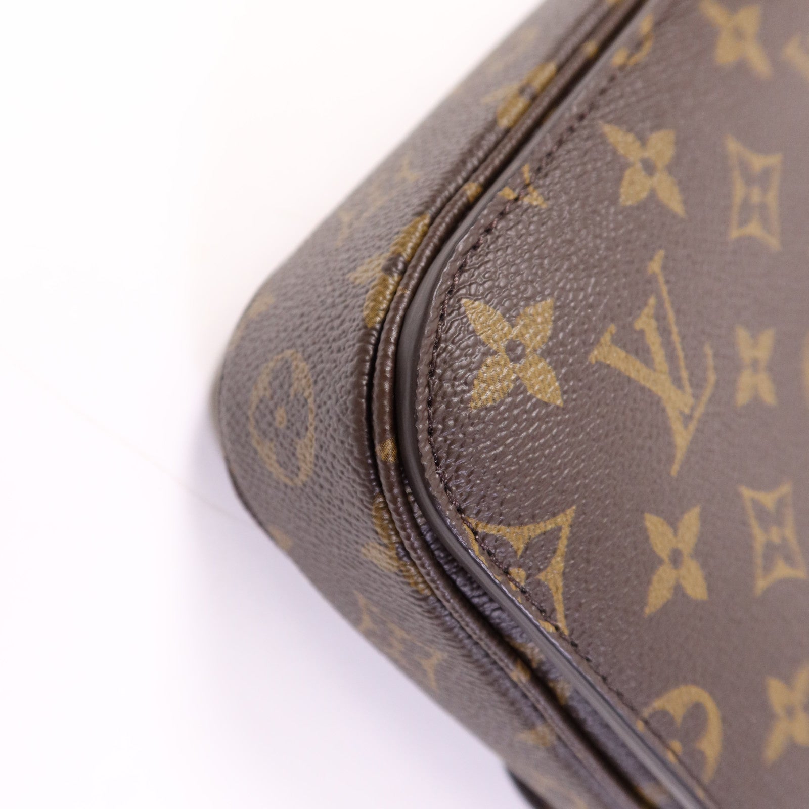 LOUIS VUITTON 【激減優惠】Monogram Pochette Metis MM金扣手挽肩背兩用袋