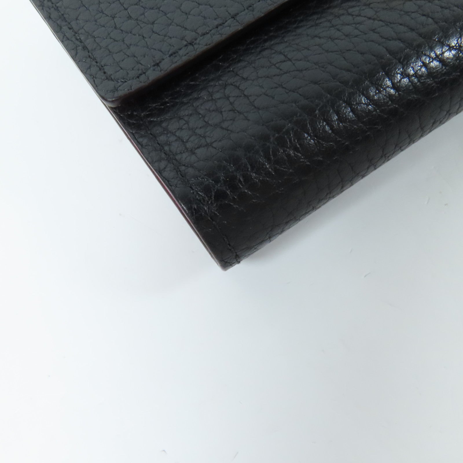 LOUIS VUITTON 牛皮皮革Capucines Compact金扣錢包