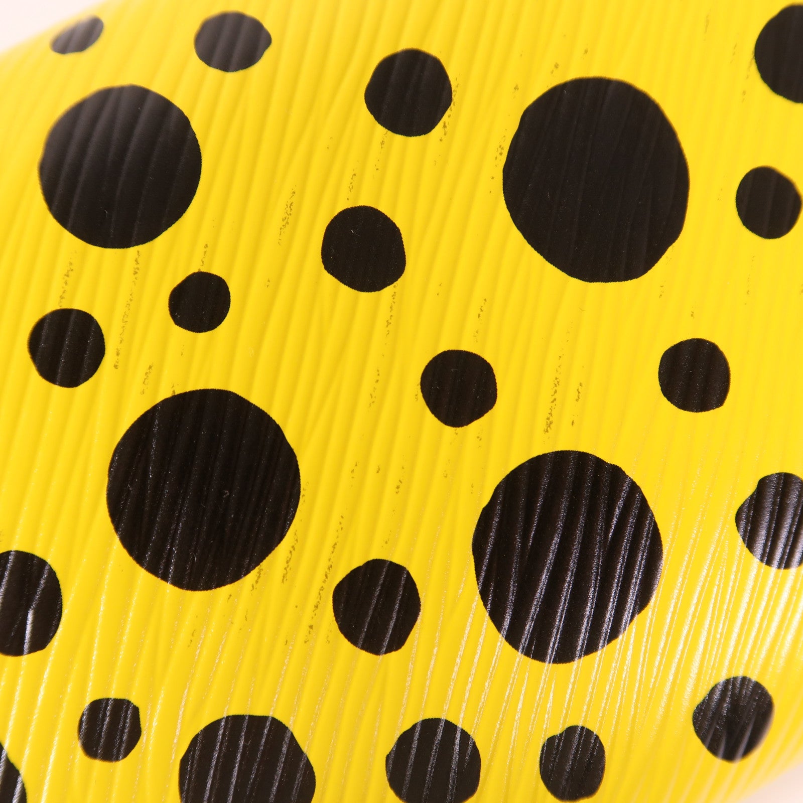 LOUIS VUITTON Epi LV X Yayoi Kusama Pochette銀扣手拿包