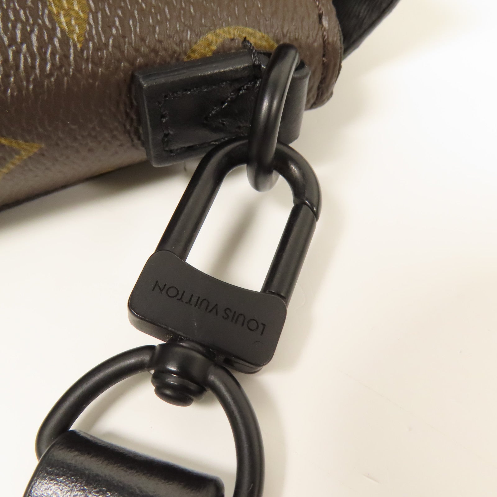 LOUIS VUITTON 【激減優惠】Monogram Macassar S-Lock肩背袋