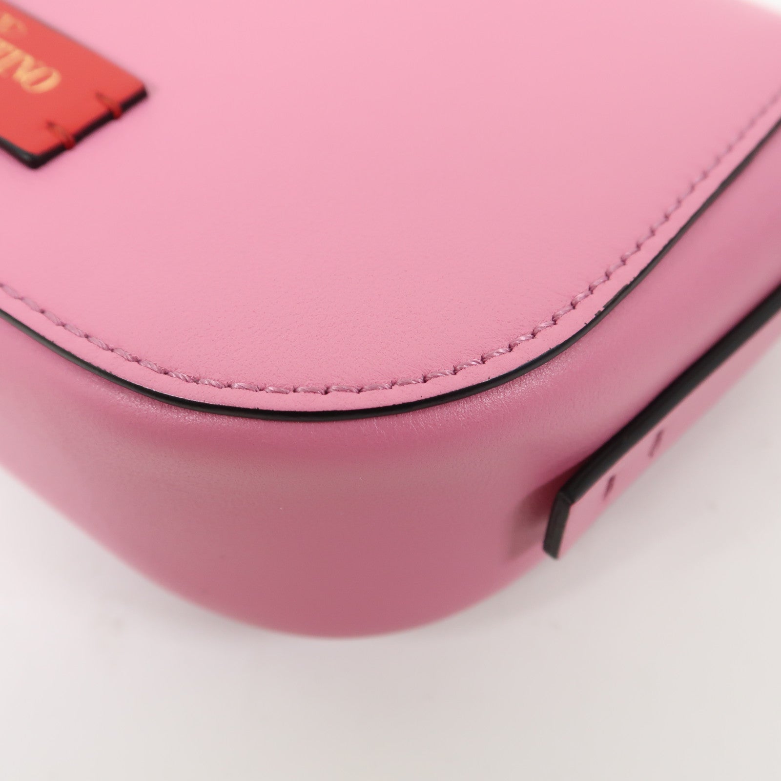 Valentino 牛皮皮革Shoulder Bag金扣肩背袋粉紅色