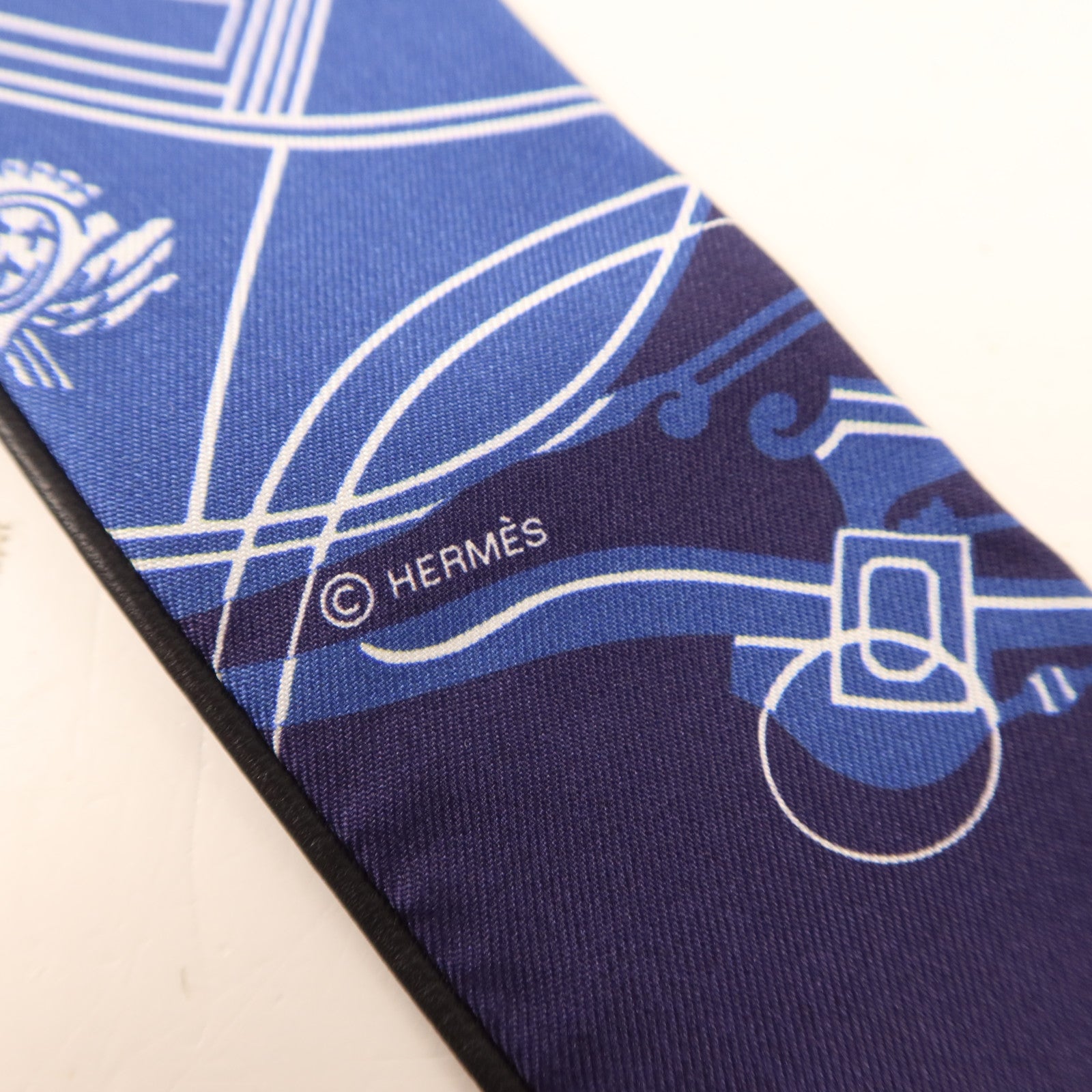 HERMES 絲質Twilly絲巾