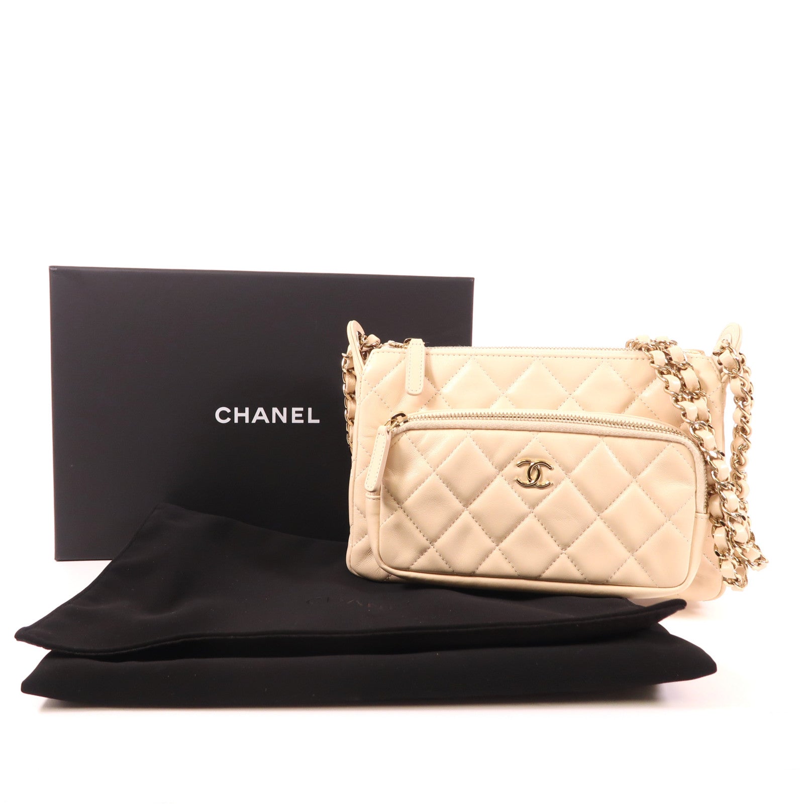 CHANEL 羊皮皮革Clutch With Chain金扣鏈帶肩背袋