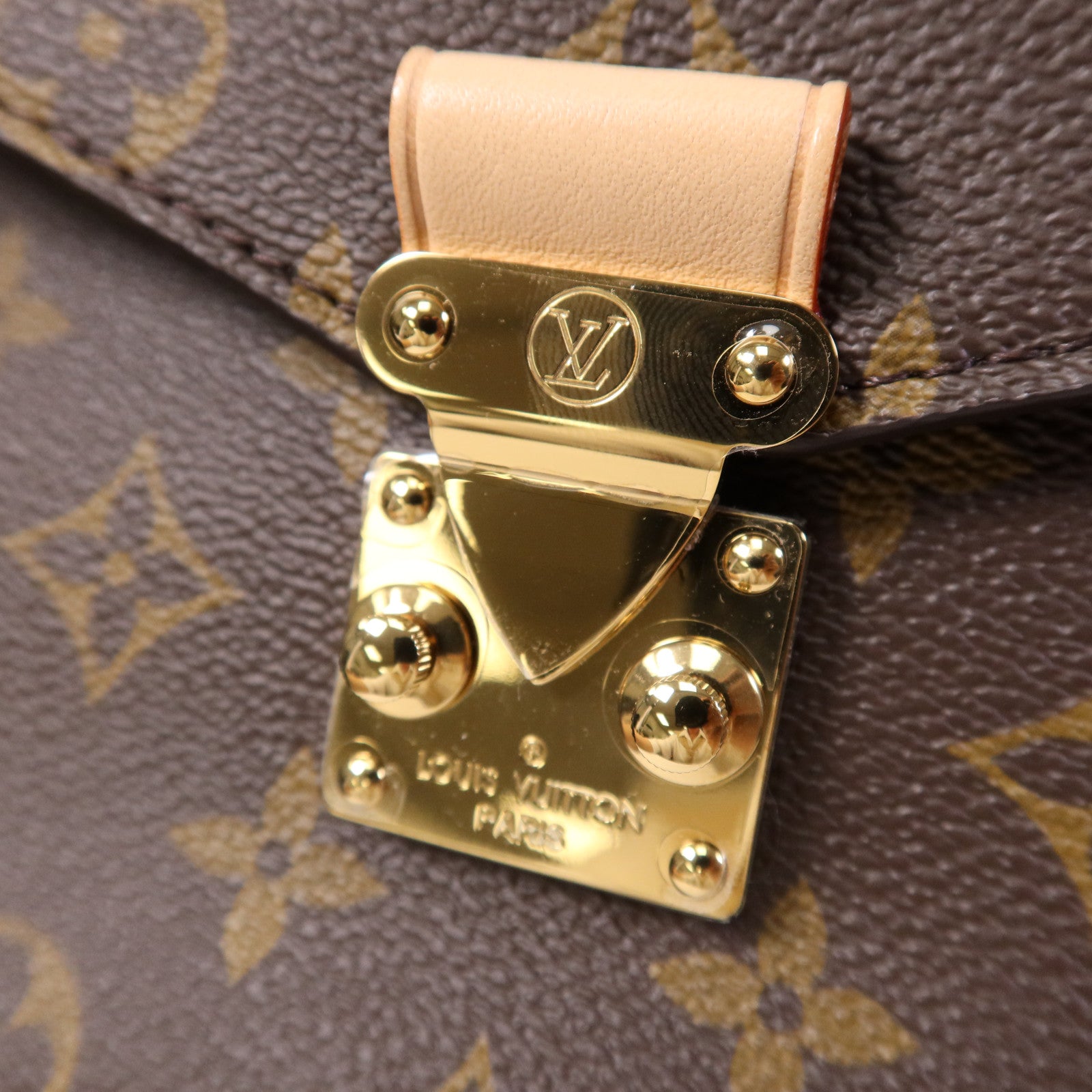 LOUIS VUITTON 【激減優惠】Monogram Pochette Metis MM金扣手挽肩背兩用袋