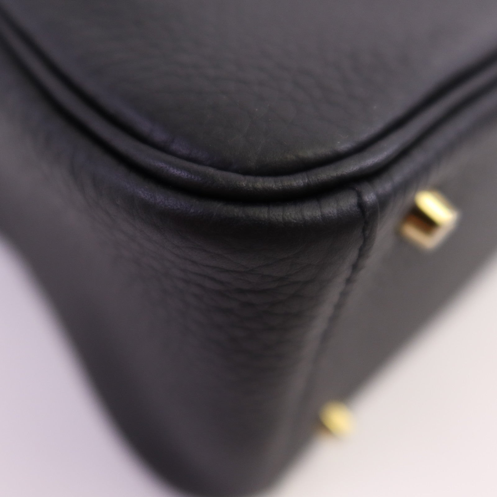 HERMES Clemence皮革Mini Lindy金扣肩背袋Noir