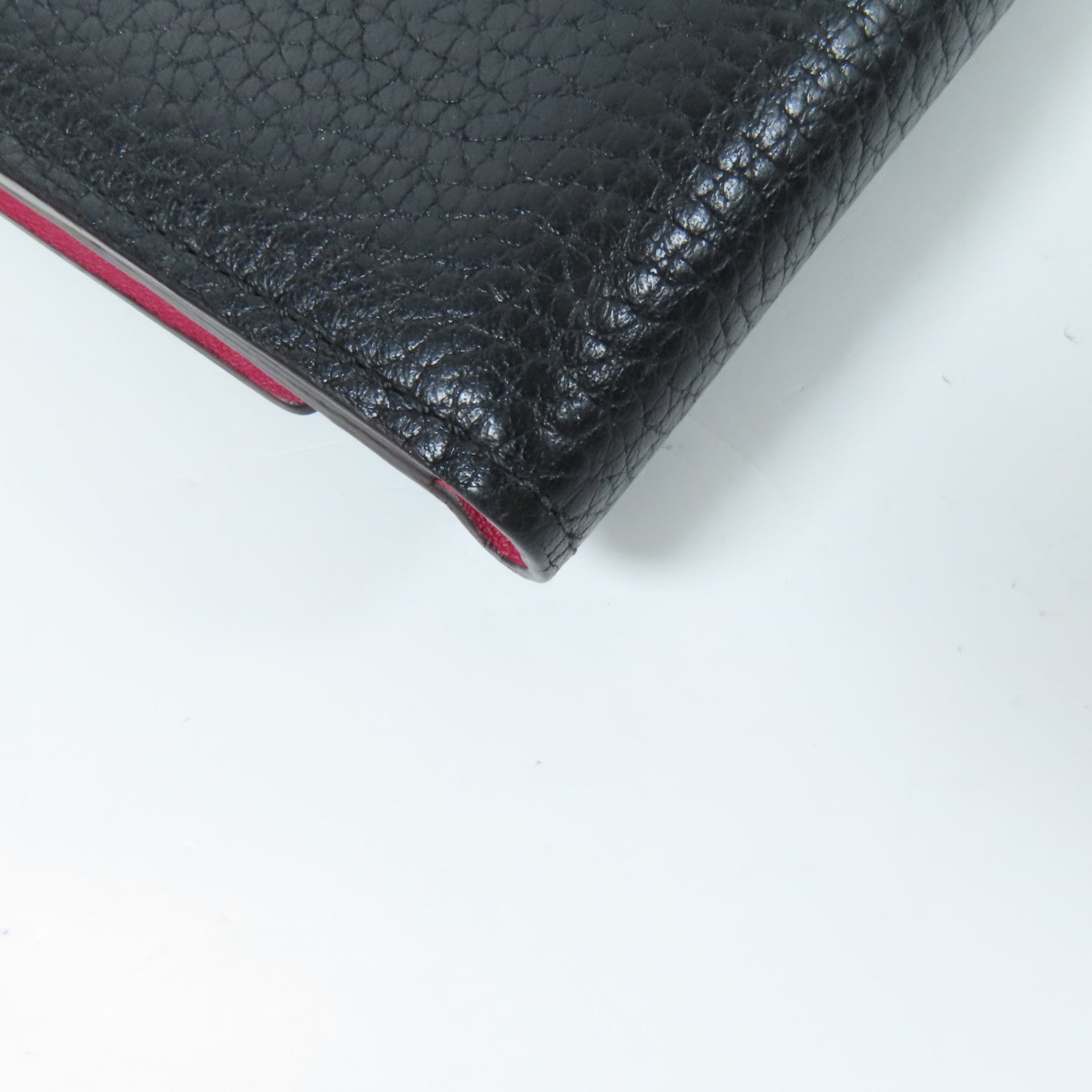 LOUIS VUITTON 牛皮皮革Capucines Compact金扣錢包