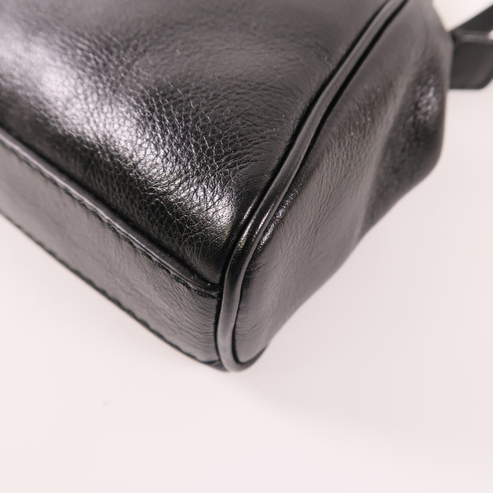 GUCCI 【激減優惠】牛皮皮革Shoulder Bag金扣肩背袋