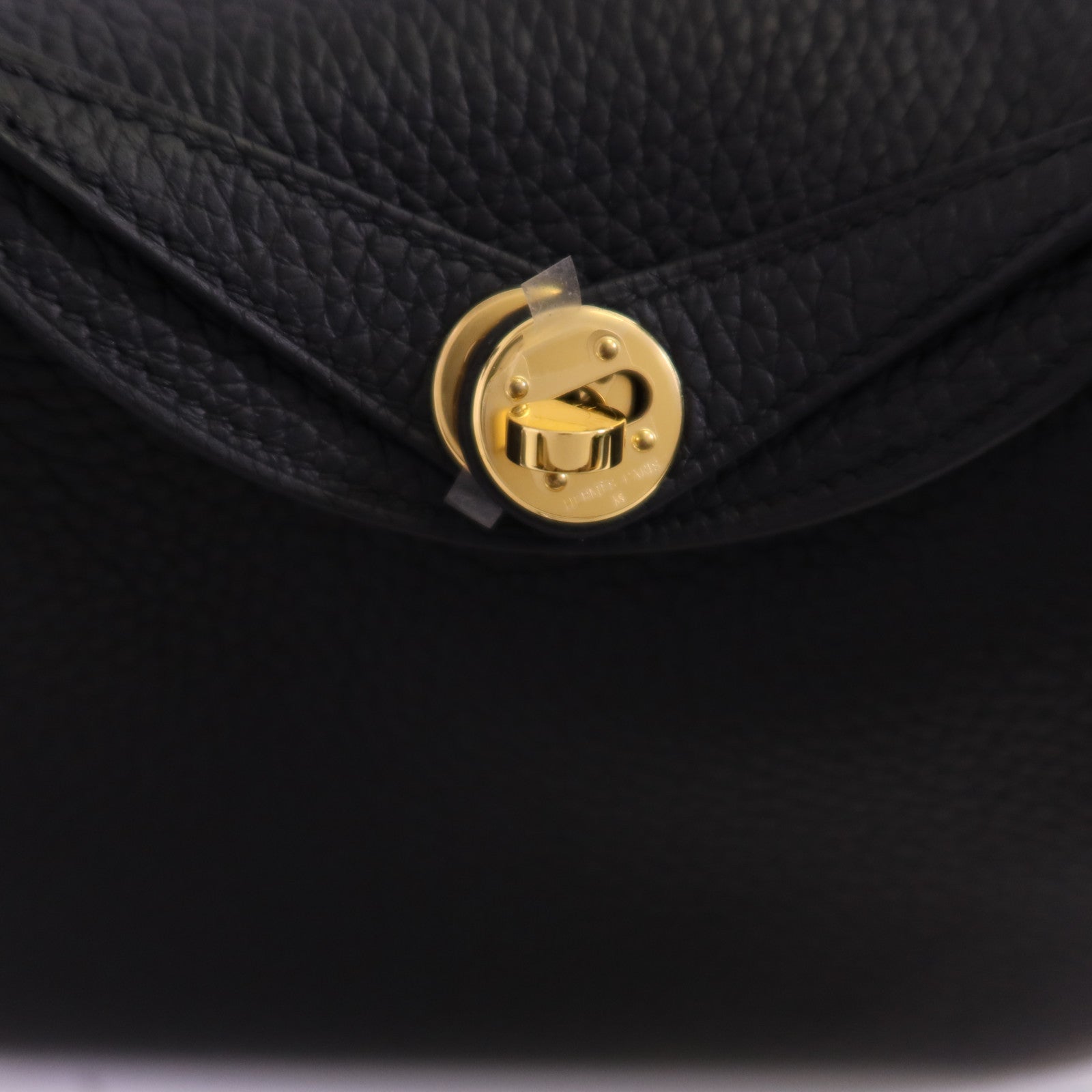 HERMES Clemence皮革Mini Lindy金扣肩背袋Noir