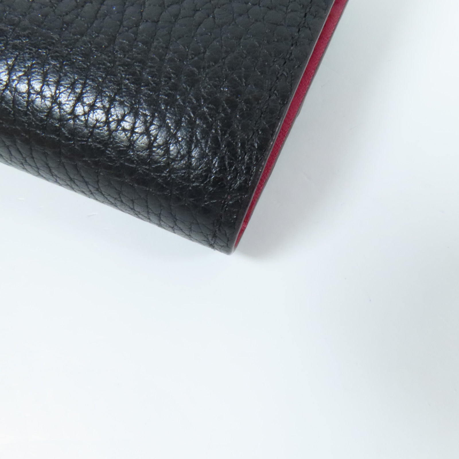 LOUIS VUITTON 牛皮皮革Capucines Compact金扣錢包