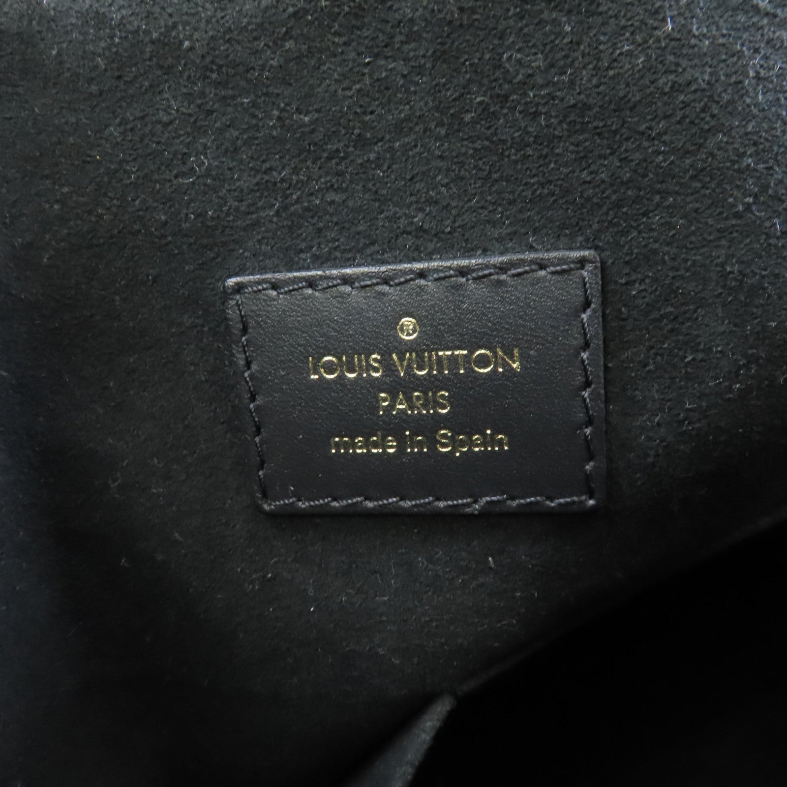 LOUIS VUITTON 【激減優惠】Monogram Empreinte V Tote MM金扣手挽肩背兩用袋黑色