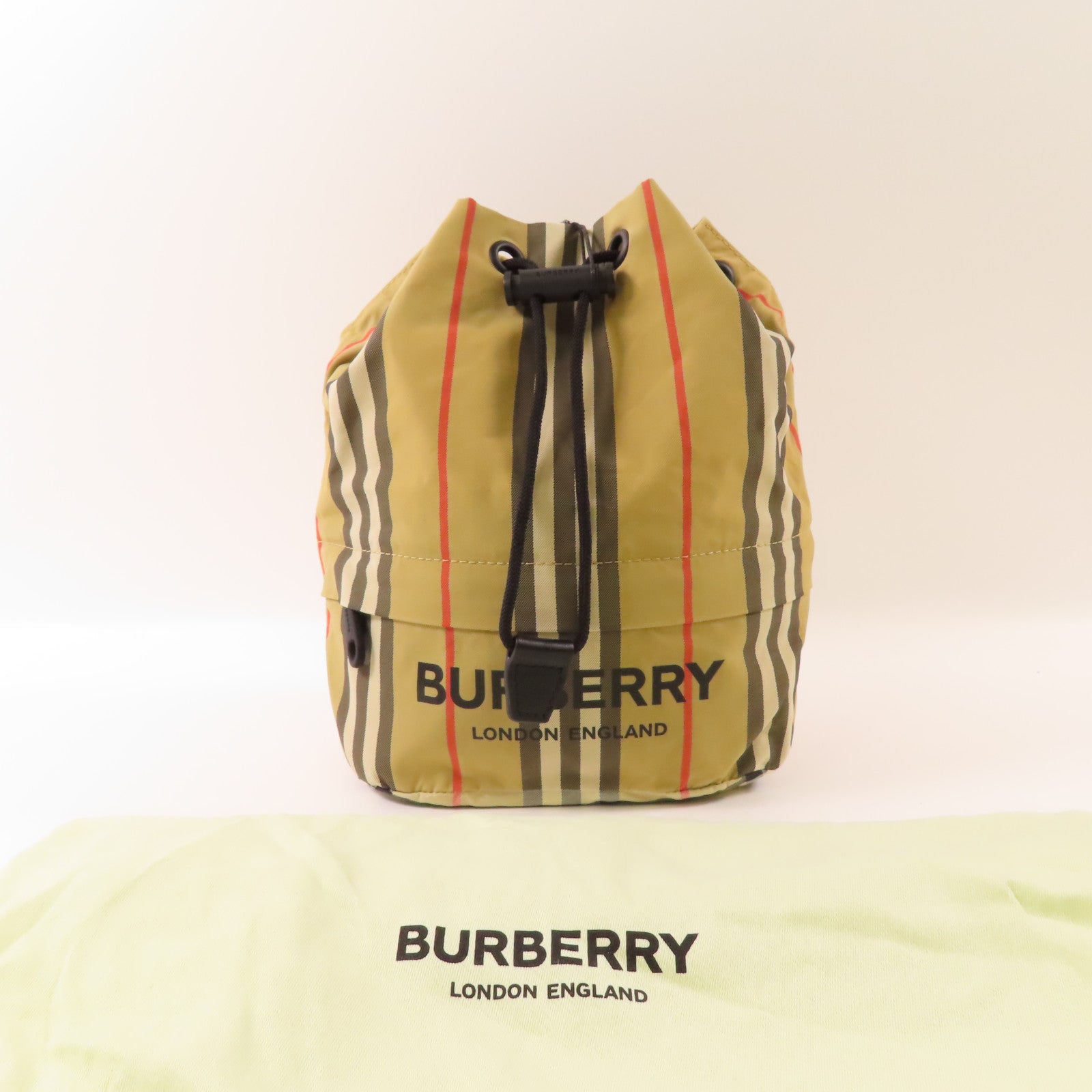BURBERRY 尼龍Hand Bag手挽袋