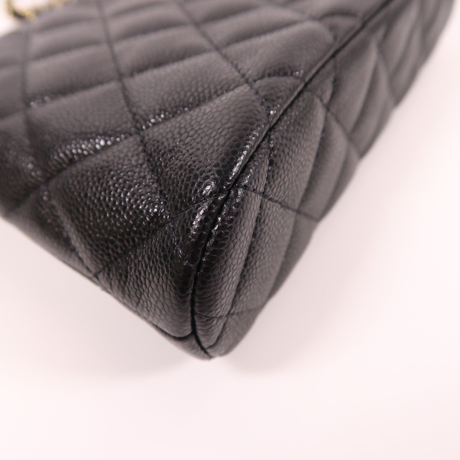 CHANEL 牛皮皮革Chain Shoulder金扣鏈帶肩背袋