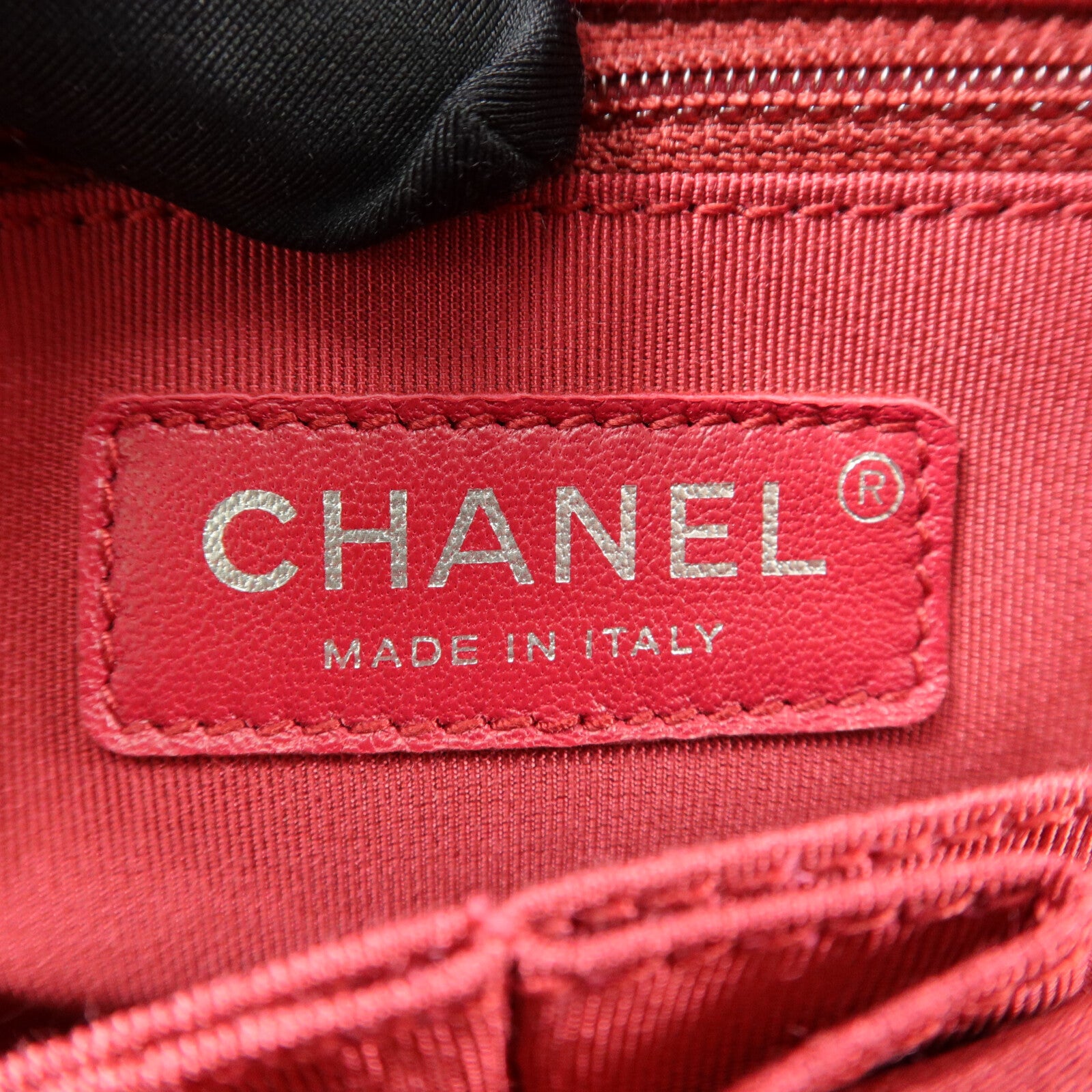 CHANEL 牛皮皮革Gabrielle Large鏈帶肩背袋
