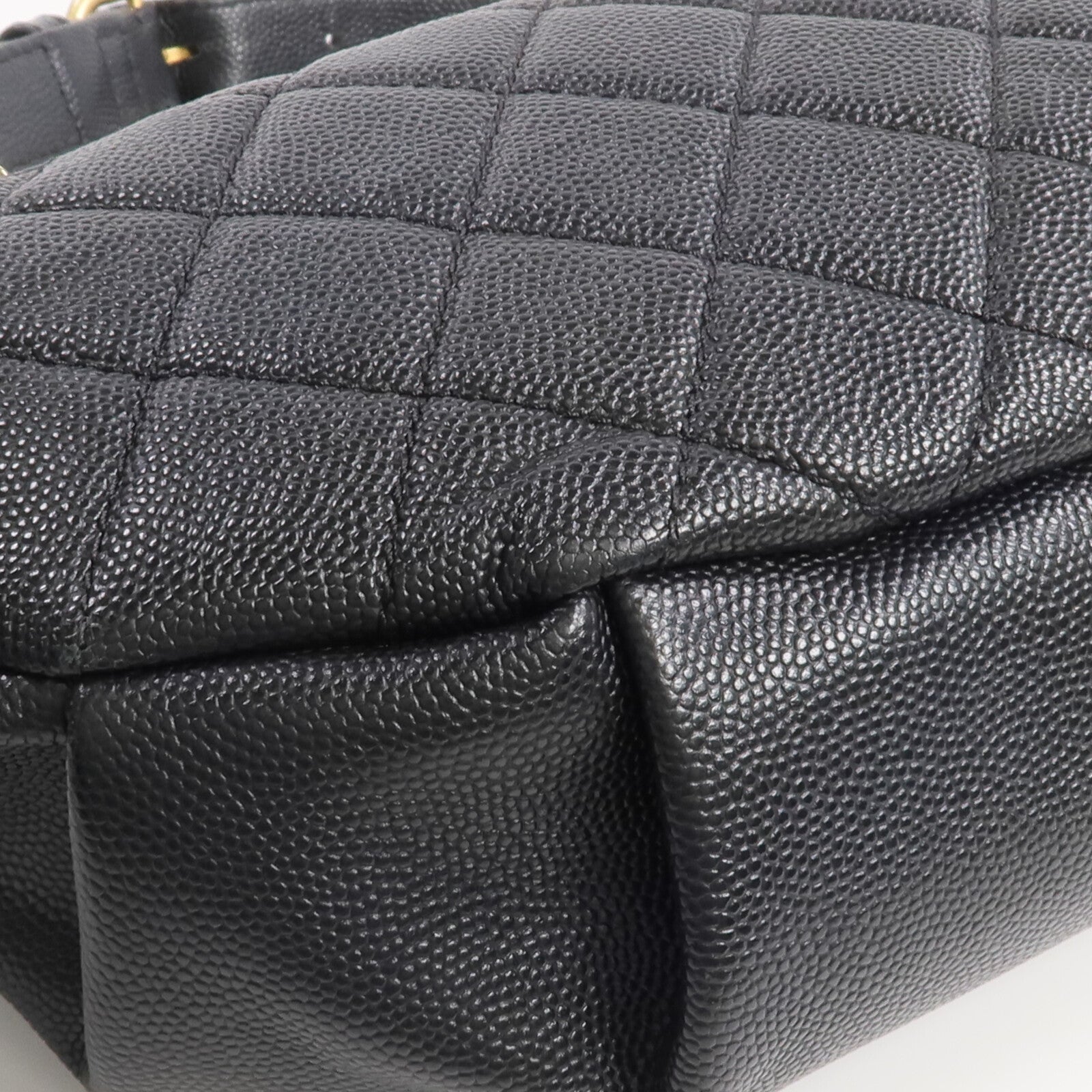 CHANEL 牛皮皮革Filigree Waist Bag金扣腰包