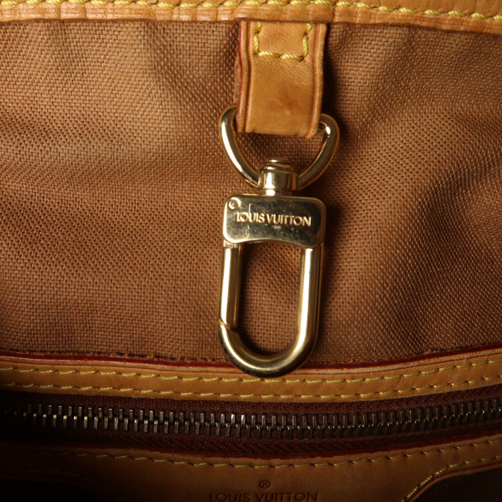 LOUIS VUITTON Monogram Batignolles金扣肩背袋