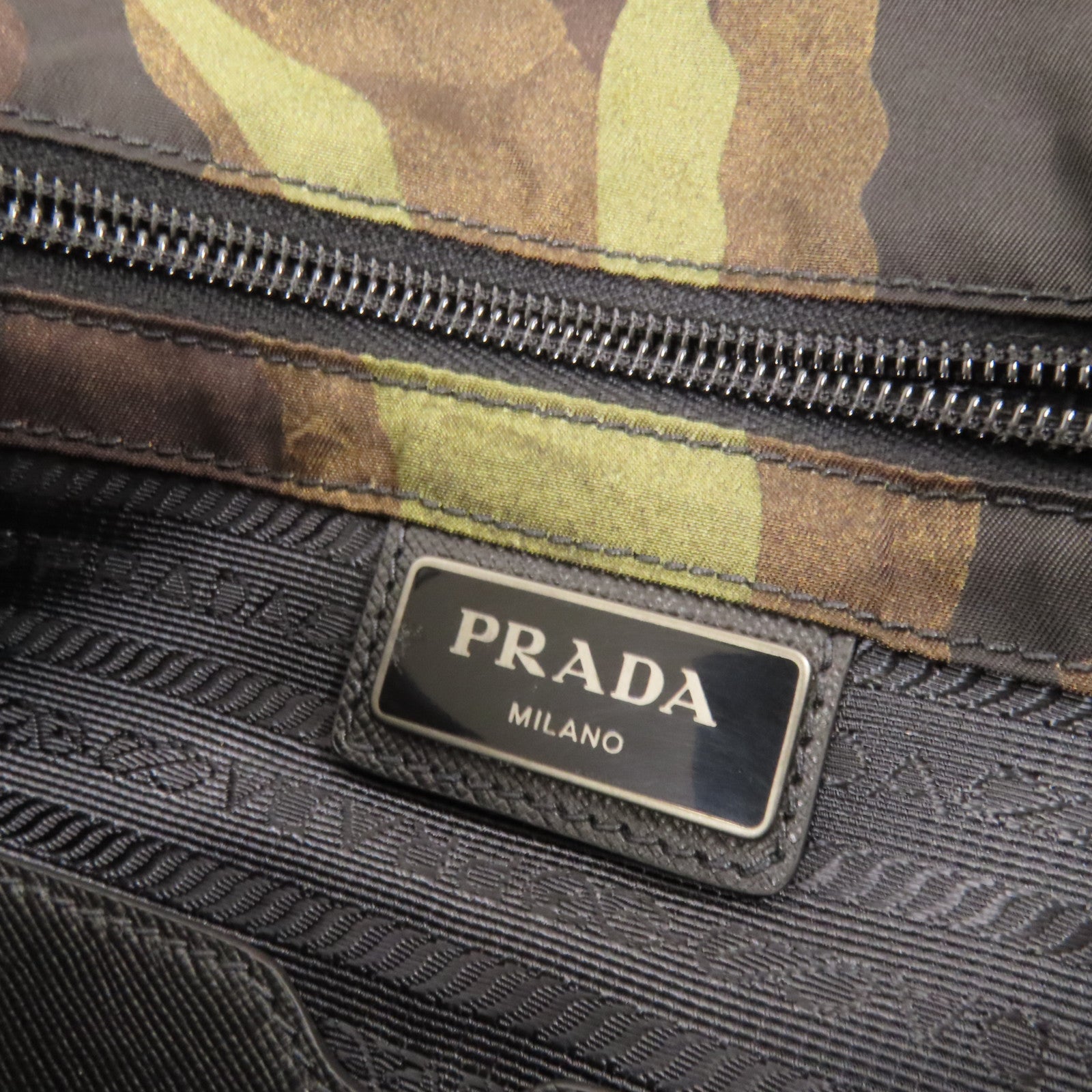 PRADA 尼龍Shoulder Bag肩背袋