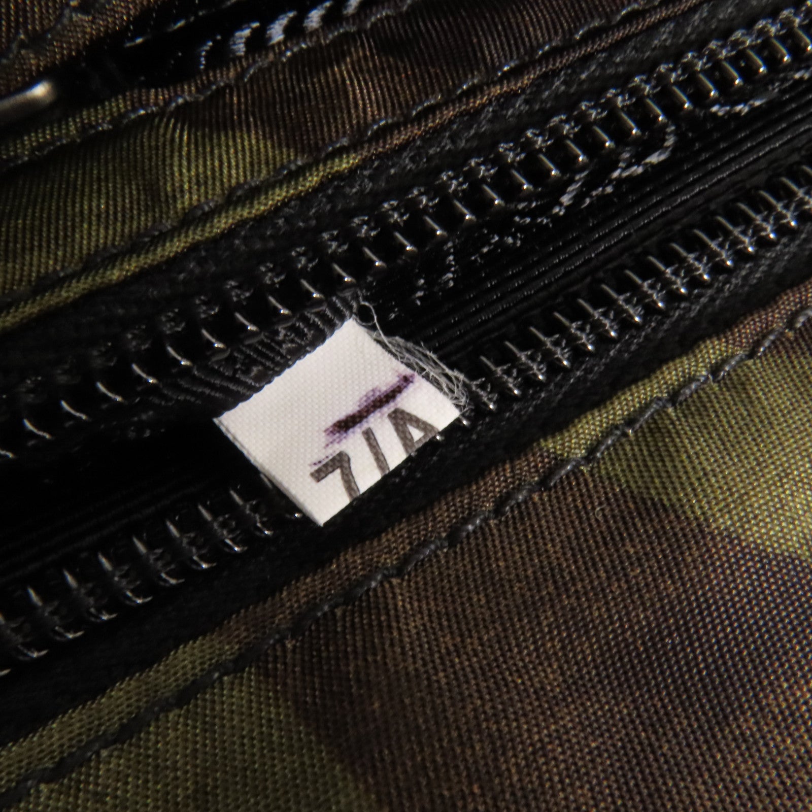 PRADA 尼龍Shoulder Bag肩背袋