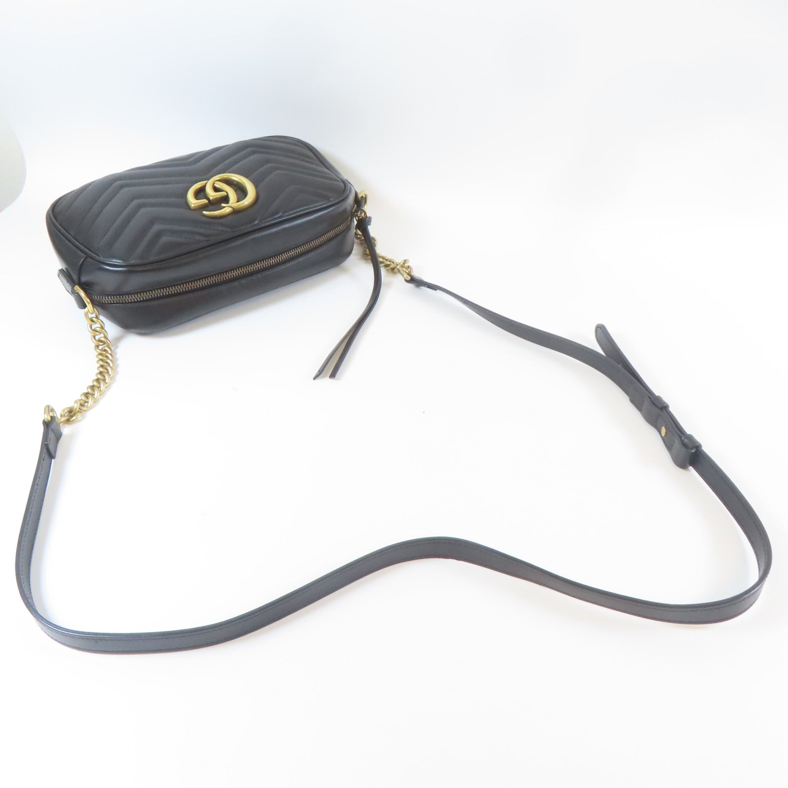 GUCCI 牛皮皮革GG Marmont金扣肩背袋黑色