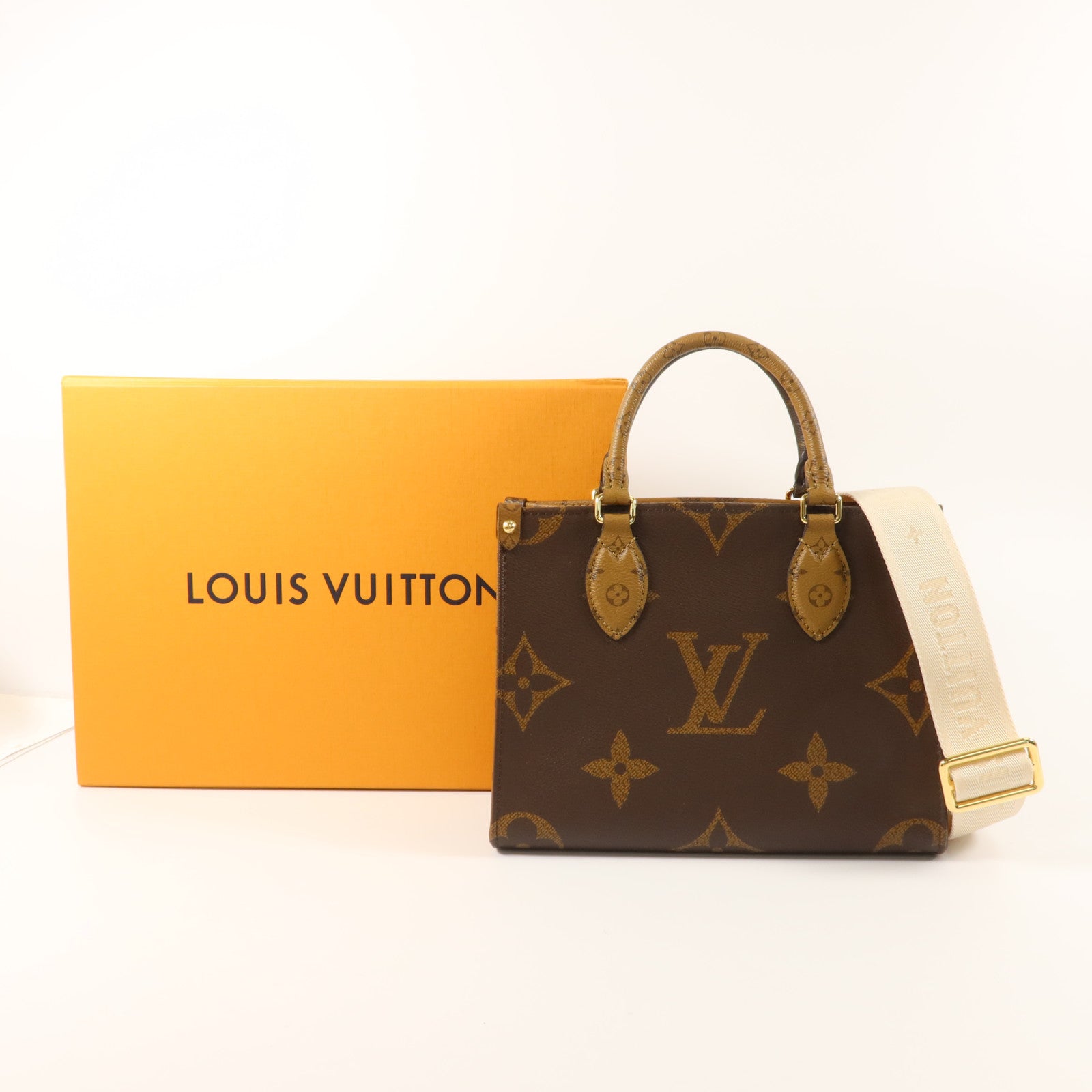 LOUIS VUITTON Monogram Giant OnTheGo PM金扣手挽肩背兩用袋棕色