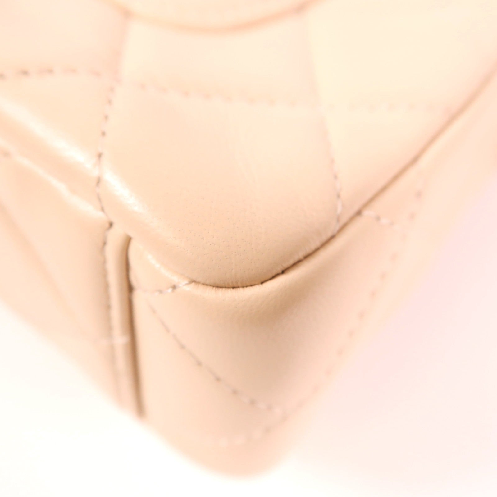 CHANEL 羊皮皮革Clutch With Chain金扣鏈帶肩背袋